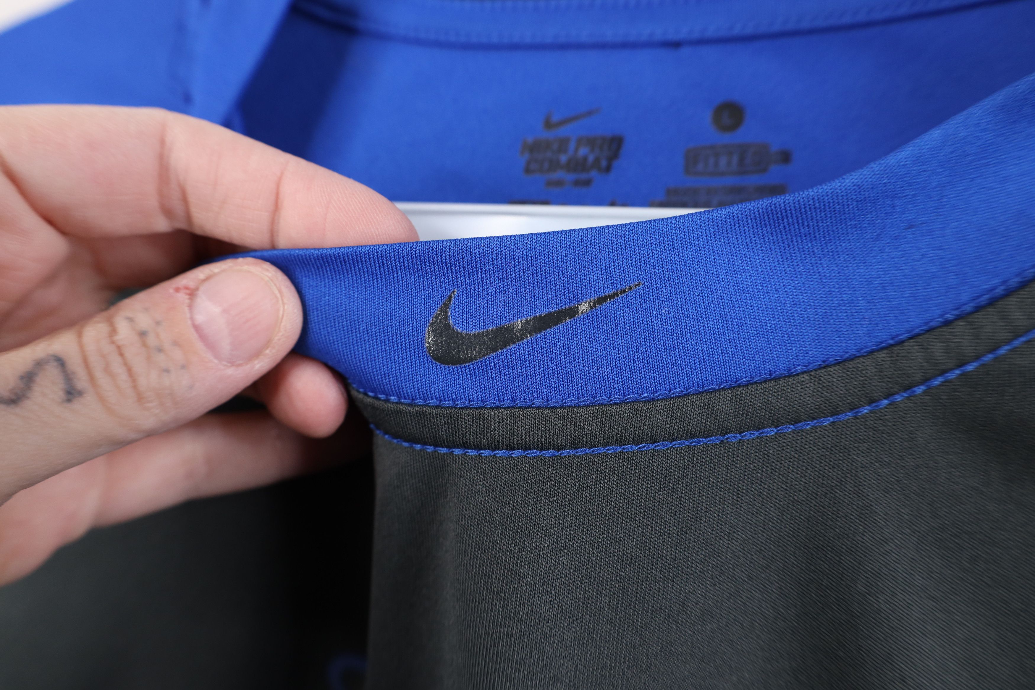 Nike Nike Pro Combat Fitted Compression 3/4 Sleeve Raglan Shirt Size US L / EU 52-54 / 3 - 5 Thumbnail
