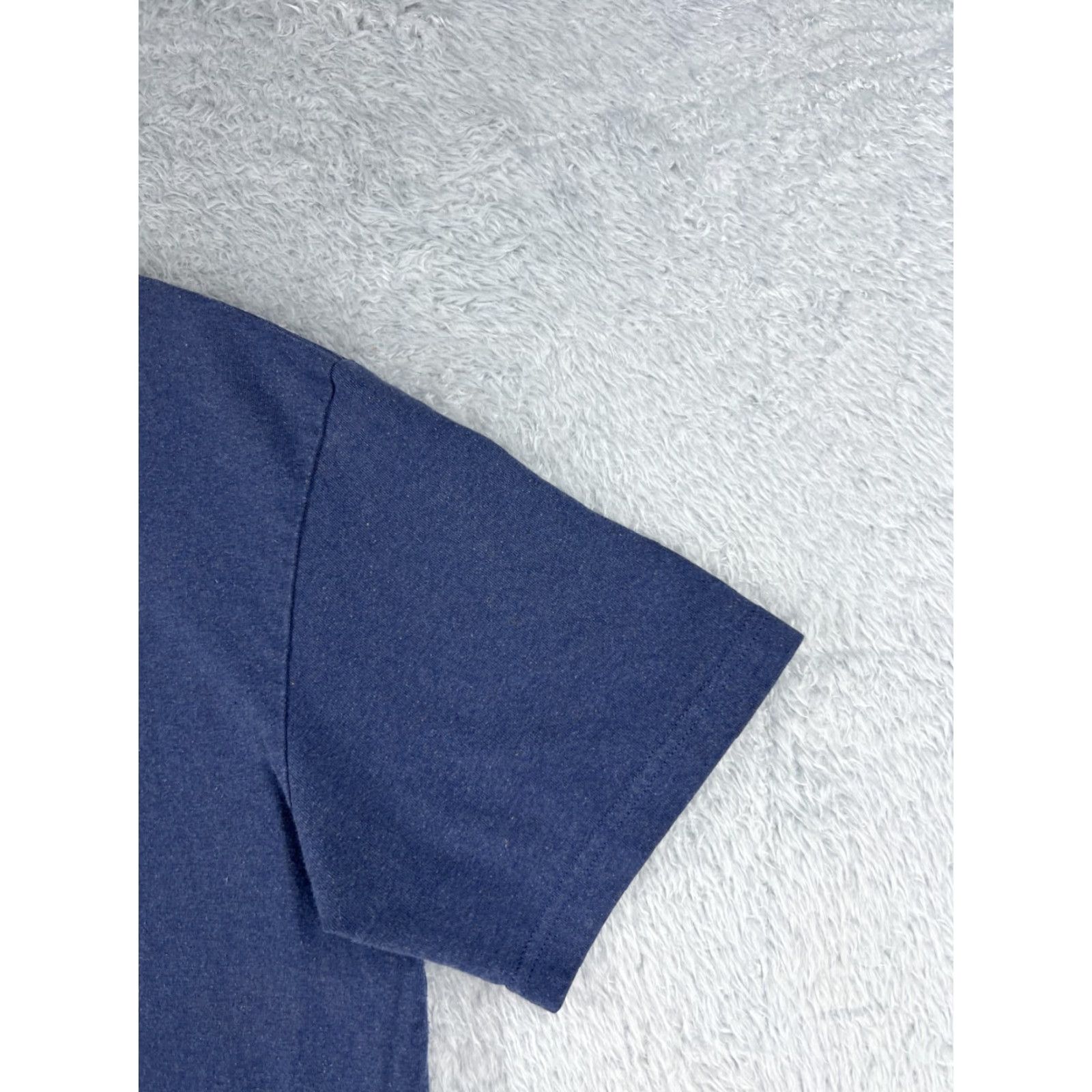 Patagonia Patagonia Shirt Men Medium Blue Short Sleeve Crew Neck Cotton Blend 39174 Size US M / EU 48-50 / 2 - 2 Thumbnail