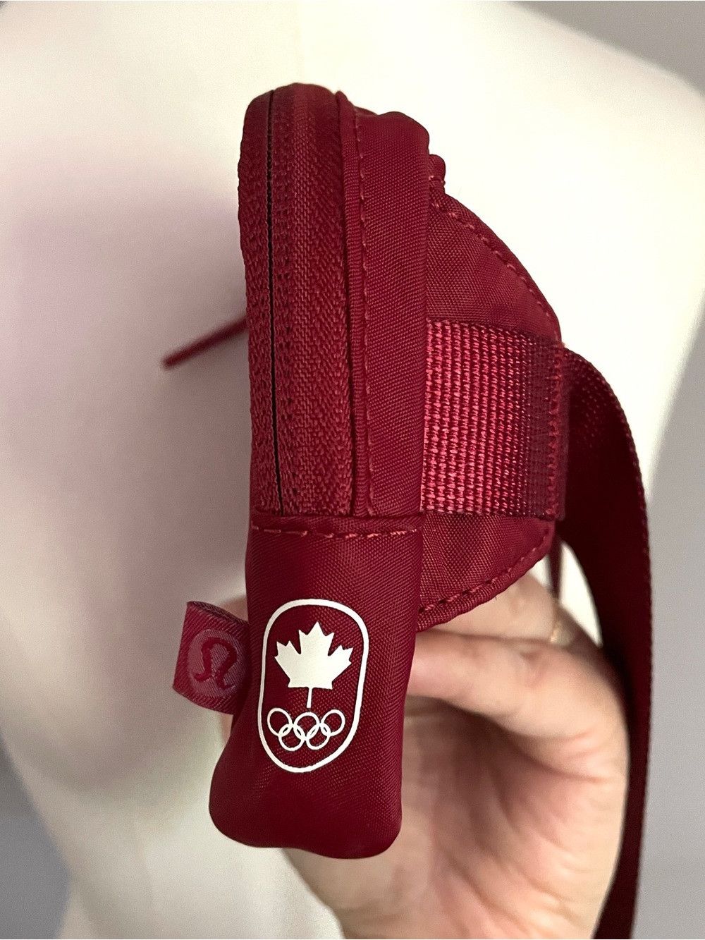 Lululemon Lululemon Team Canada Future Legacy Mini Belt Bag 🇨🇦 Size ONE SIZE - 5 Thumbnail