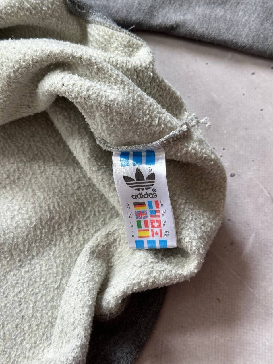 Adidas × Vintage Adidas Training Authentic Sports Sweatshirt 90s-00s Size US M / EU 48-50 / 2 - 6 Thumbnail