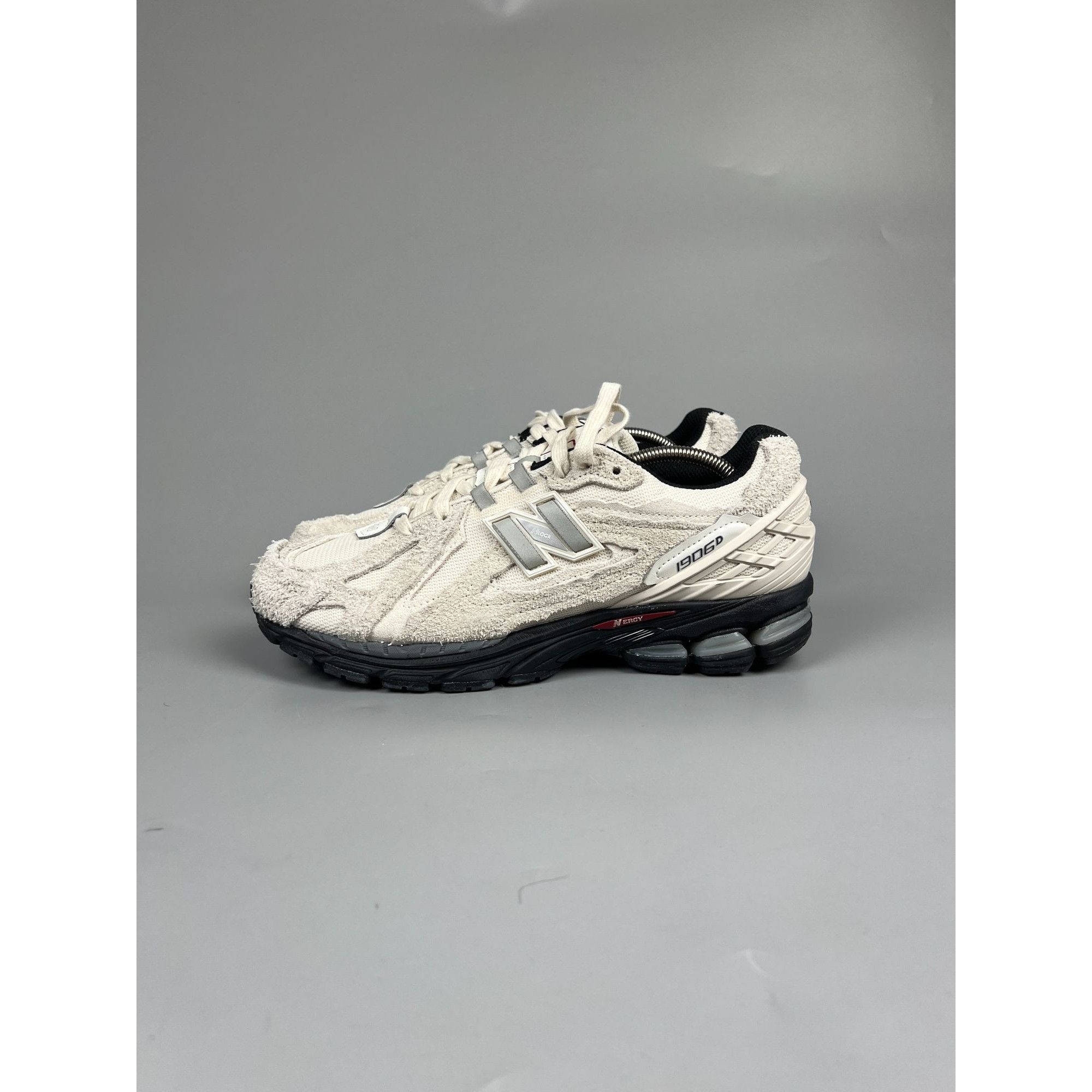 New Balance Men’s New Balance 1906D Protection Pack Sneakers (Y0998) Size US 10 / EU 43 - 6 Thumbnail