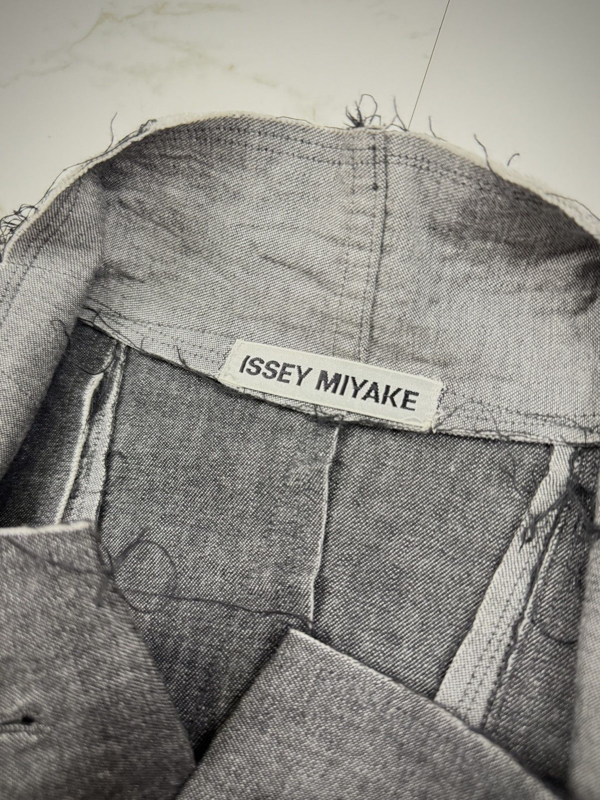 Issey Miyake Issey Miyake AW02 Reconstructed Denim Jacket Size US L / EU 52-54 / 3 - 4 Thumbnail