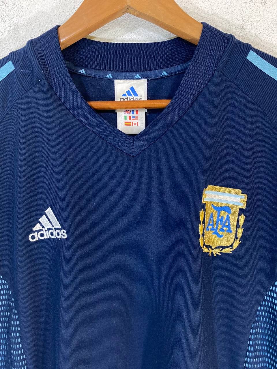 Adidas vintage adidas argentina football club jersey Size US L / EU 52-54 / 3 - 2 Thumbnail