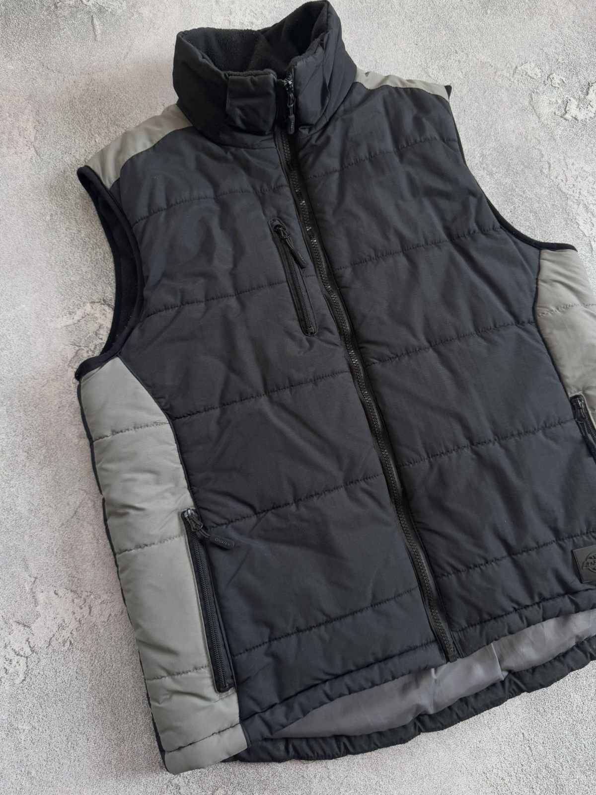 Dickies × Vintage Dickies M zip puffer quilted vest sleeveless jacket Size US M / EU 48-50 / 2 - 8 Thumbnail