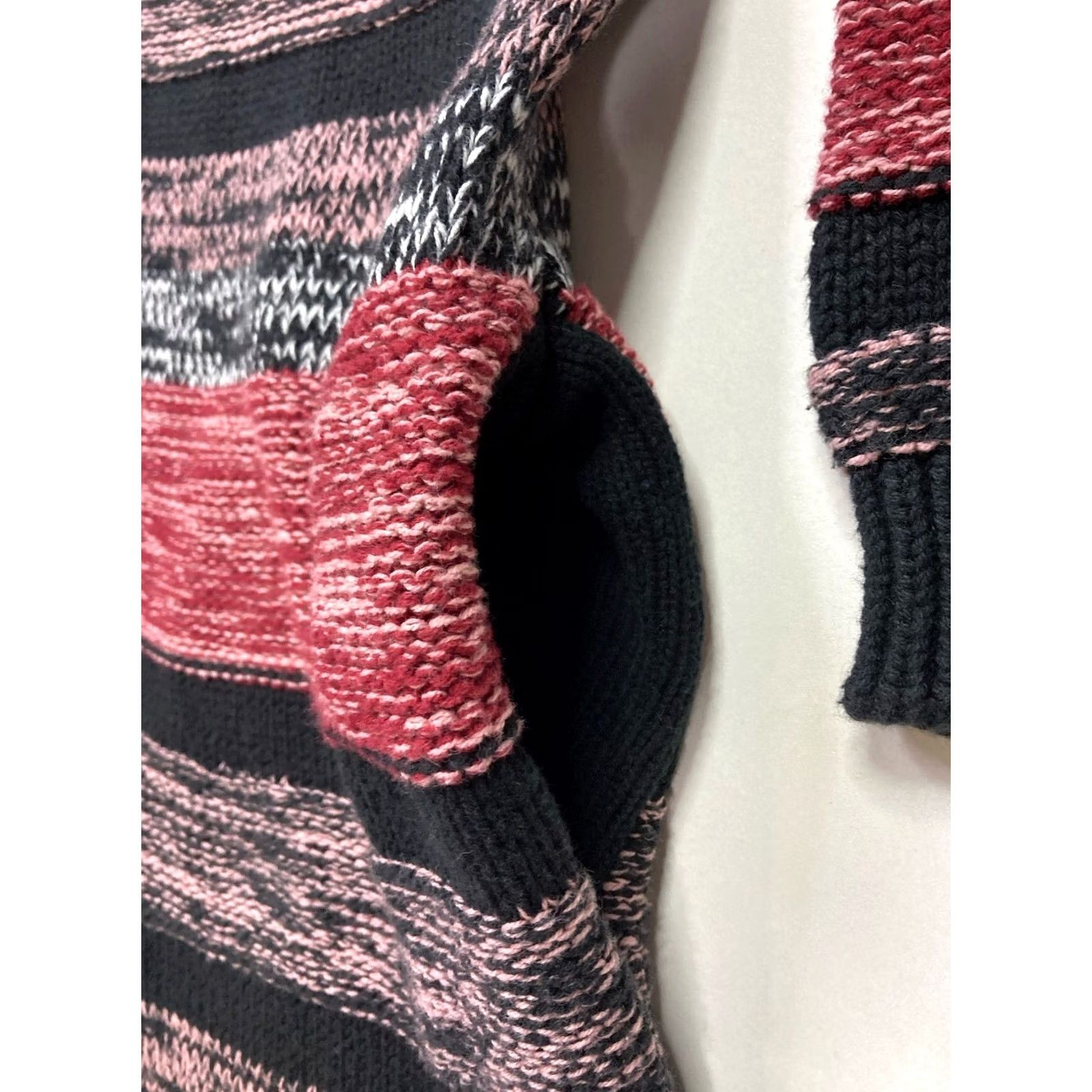 Vintage VINTAGE Lovers & Friends Hooded Open Knit Cardigan Sweater Women XS Black Red Size XS / US 0-2 / IT 36-38 - 2 Thumbnail