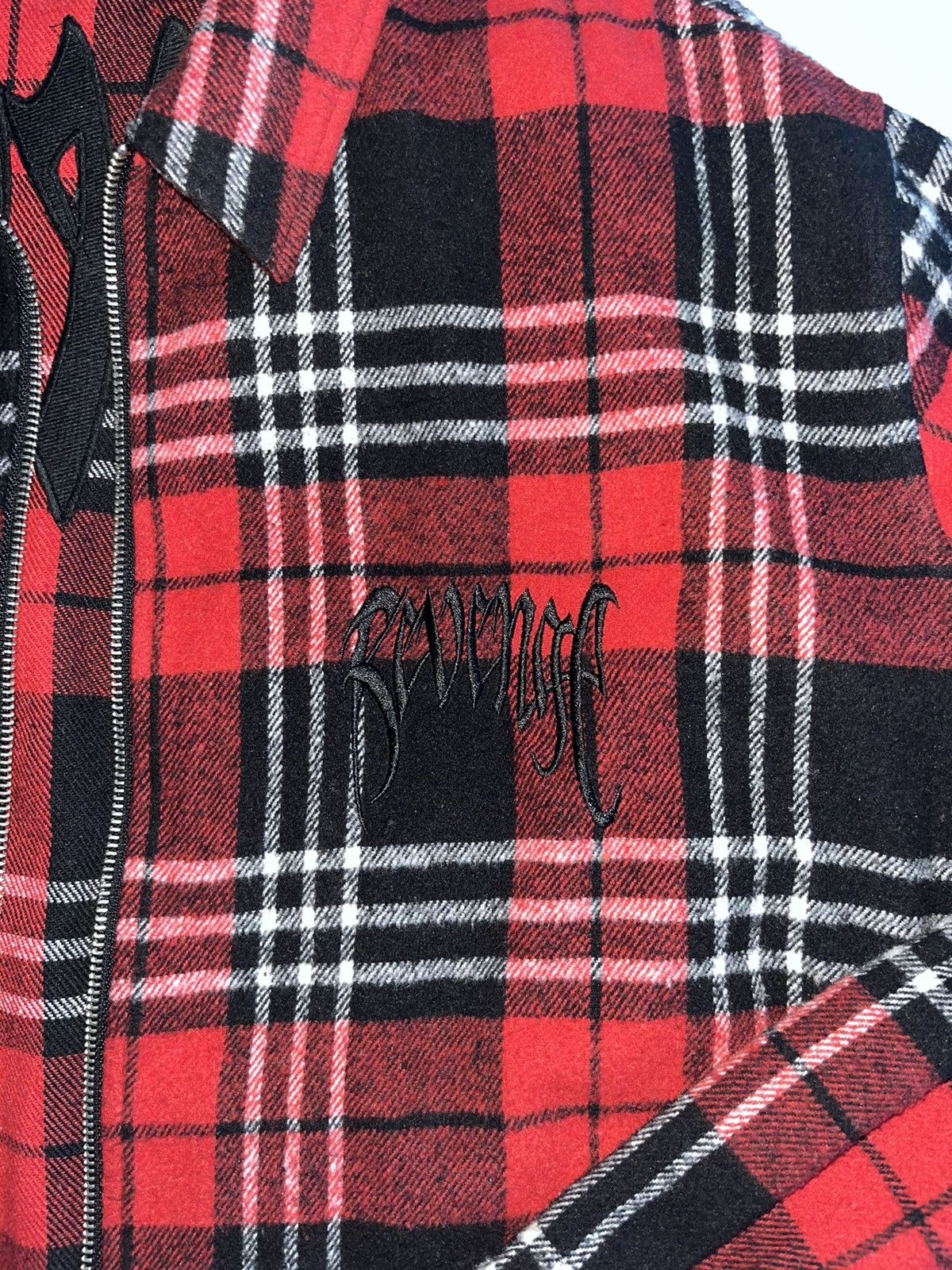 Revenge Revenge Red Plaid Zip Up Flannel Size L Size US L / EU 52-54 / 3 - 2 Thumbnail