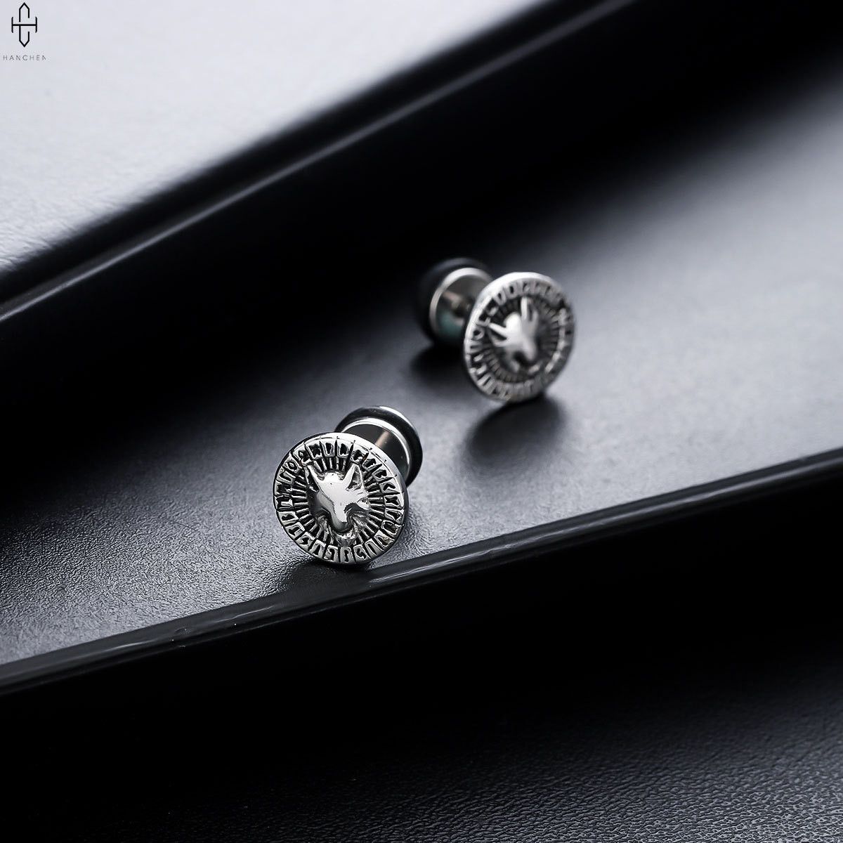 Jewelry Future Earrings One Pairs Chrome Jewelry Size ONE SIZE - 1 Thumbnail