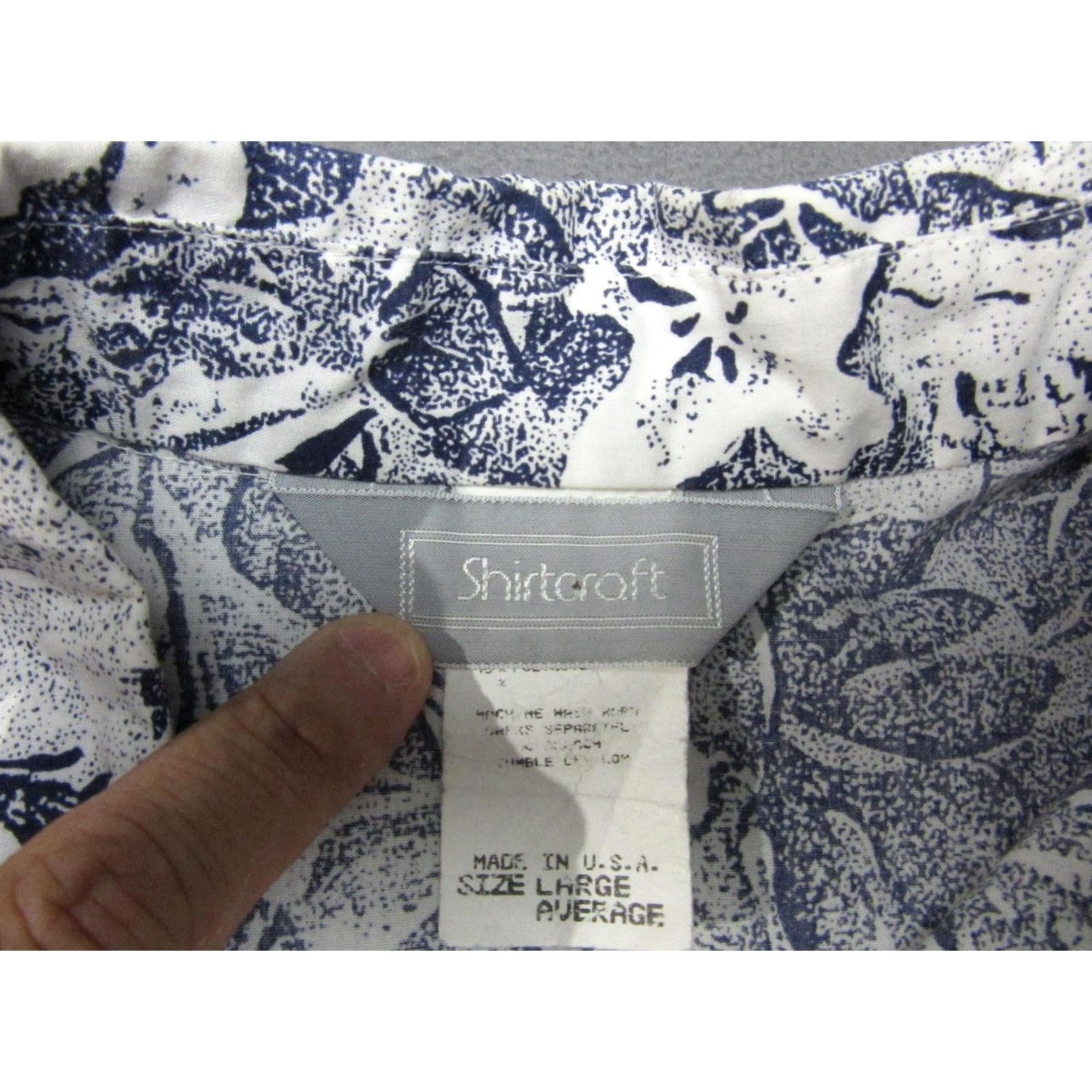 Vintage Shirtcraft Shirt Womens Large Blue Floral Hawaiian Long Sleeve Button-Up Casual Vintage USA Charcoal? Size L / US 10 / IT 46 - 2 Thumbnail