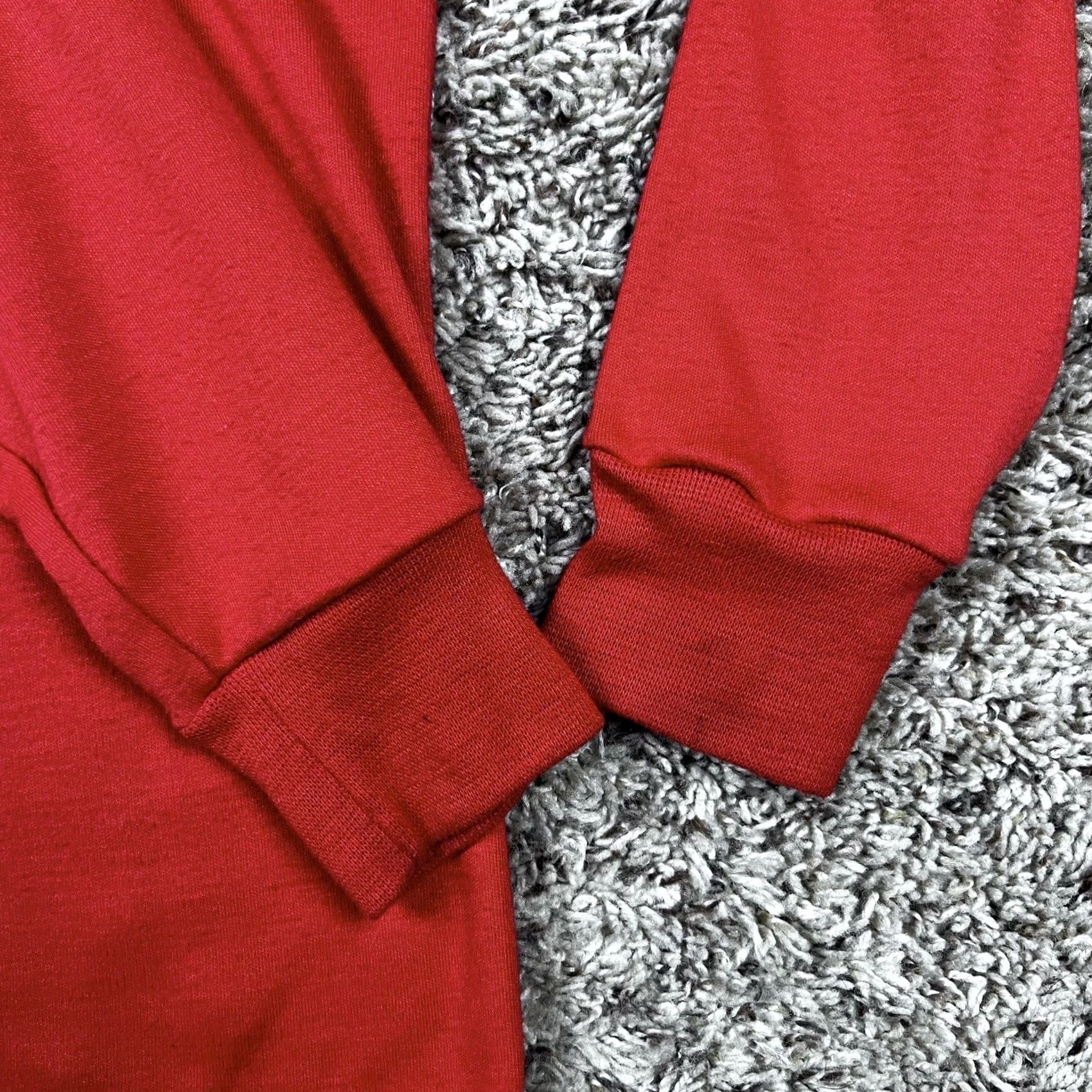 Vintage VINTAGE L.L. Bean Quarter Zip Men Medium Red Pullover Stretch Fit Athletic Wear Made USA Shirt Mens Red, Solid, Long Sleeve, Polyester, Logo Size US M / EU 48-50 / 2 - 6 Thumbnail
