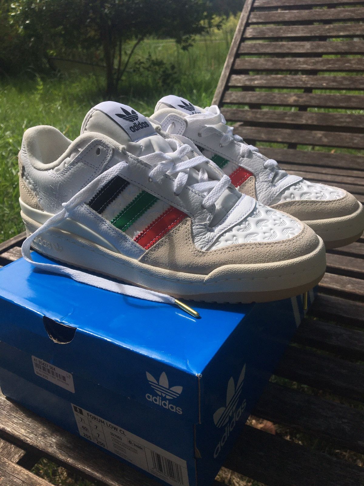 Adidas NEW & Rare ADIDAS Forum Low Allover Debossed Trefoils US7,5 Size US 7.5 / EU 40-41 - 8 Thumbnail
