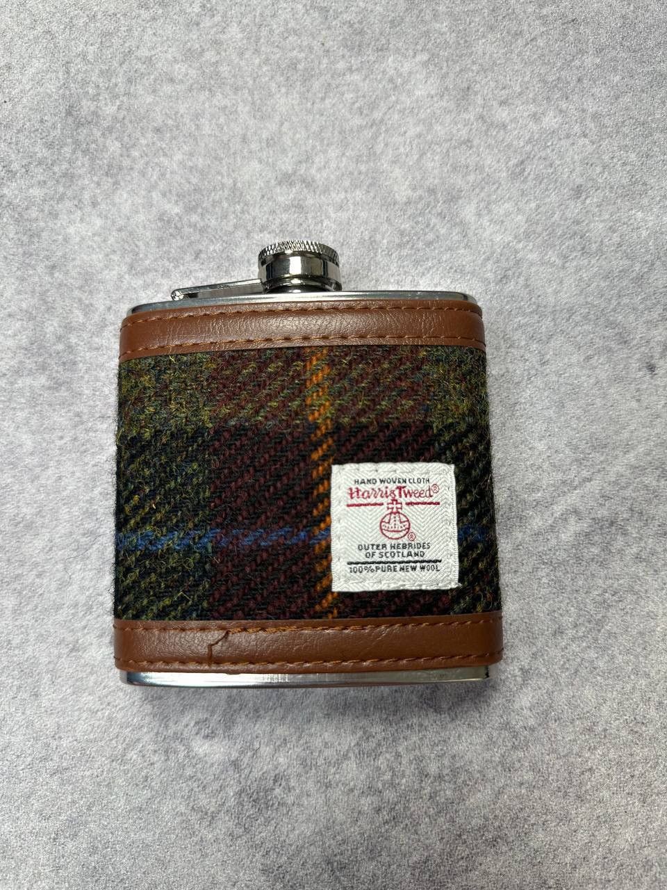 Harris Tweed Vintage Harris Tweed Hip Flask – Classic Scottish Style Size ONE SIZE - 4 Thumbnail