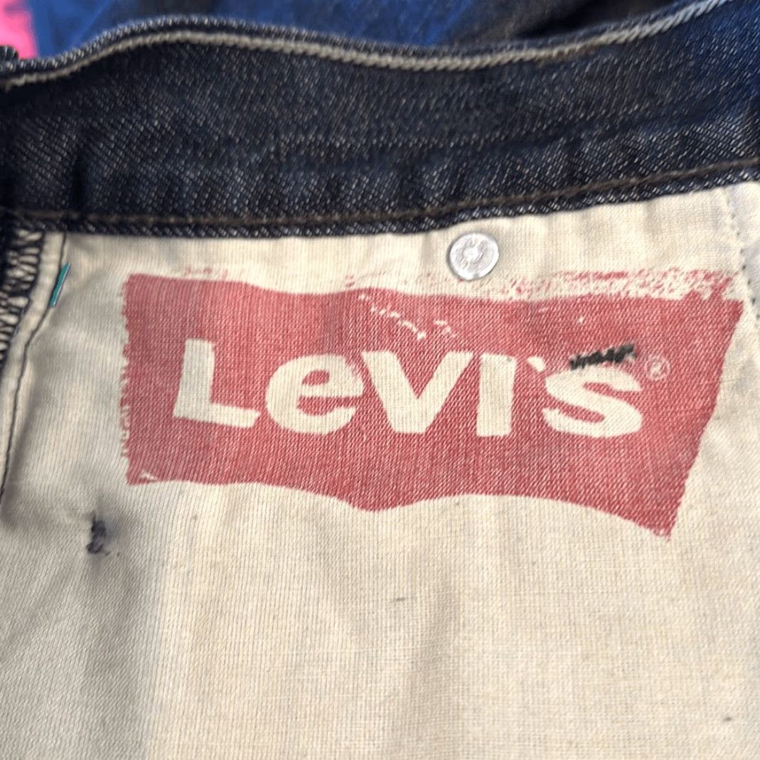Levi's VINTAGE Levi’s 569 Jeans Loose Straight Dark Wash Mens Size 32x32 Zippered Pocket Blue Denim Pants Regular Mens Size US 32 / EU 48 - 7 Thumbnail