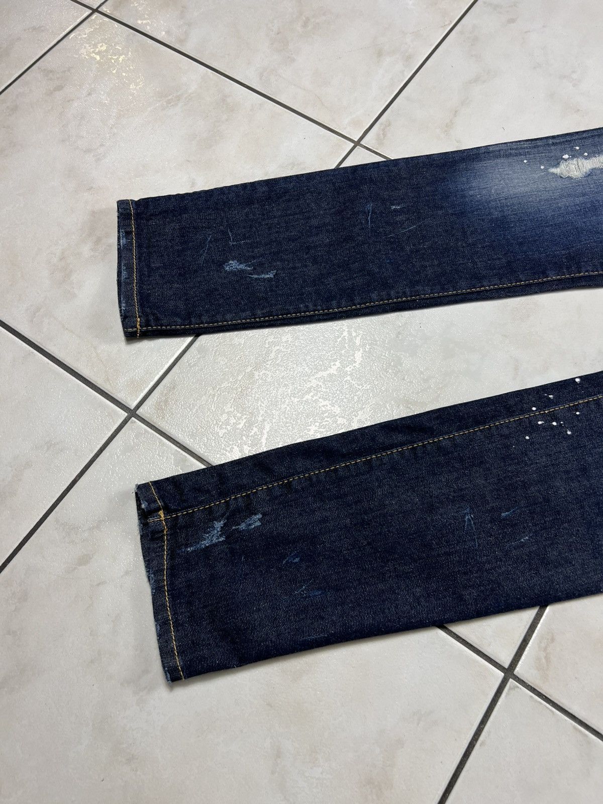Dsquared2 Dsquared2 classic distressed painted slim denim jeans pants Size US 30 / EU 46 - 9 Thumbnail