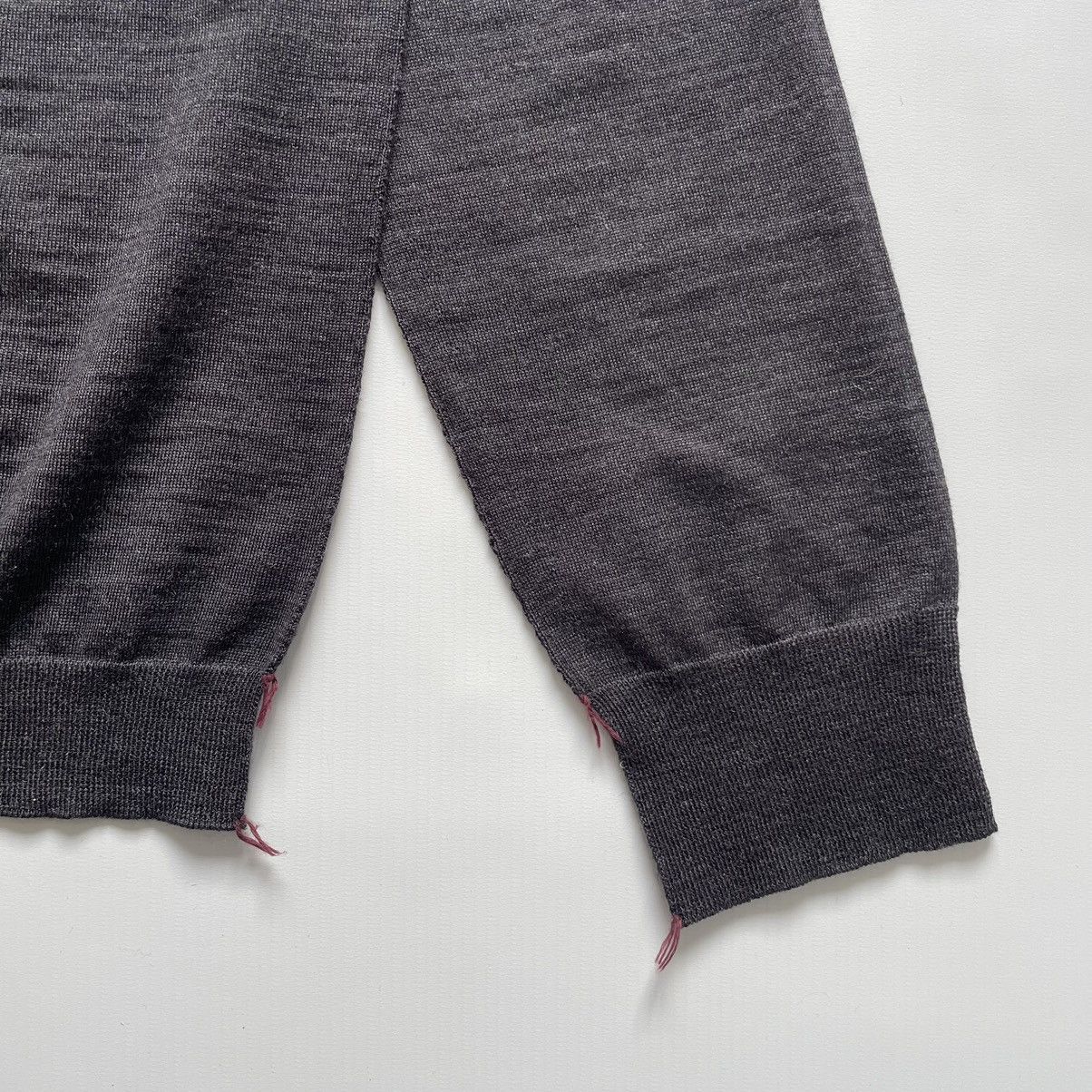 Maison Margiela A/W 23 Gray Wool Inside Out Seam Sweater Size US M / EU 48-50 / 2 - 17 Thumbnail