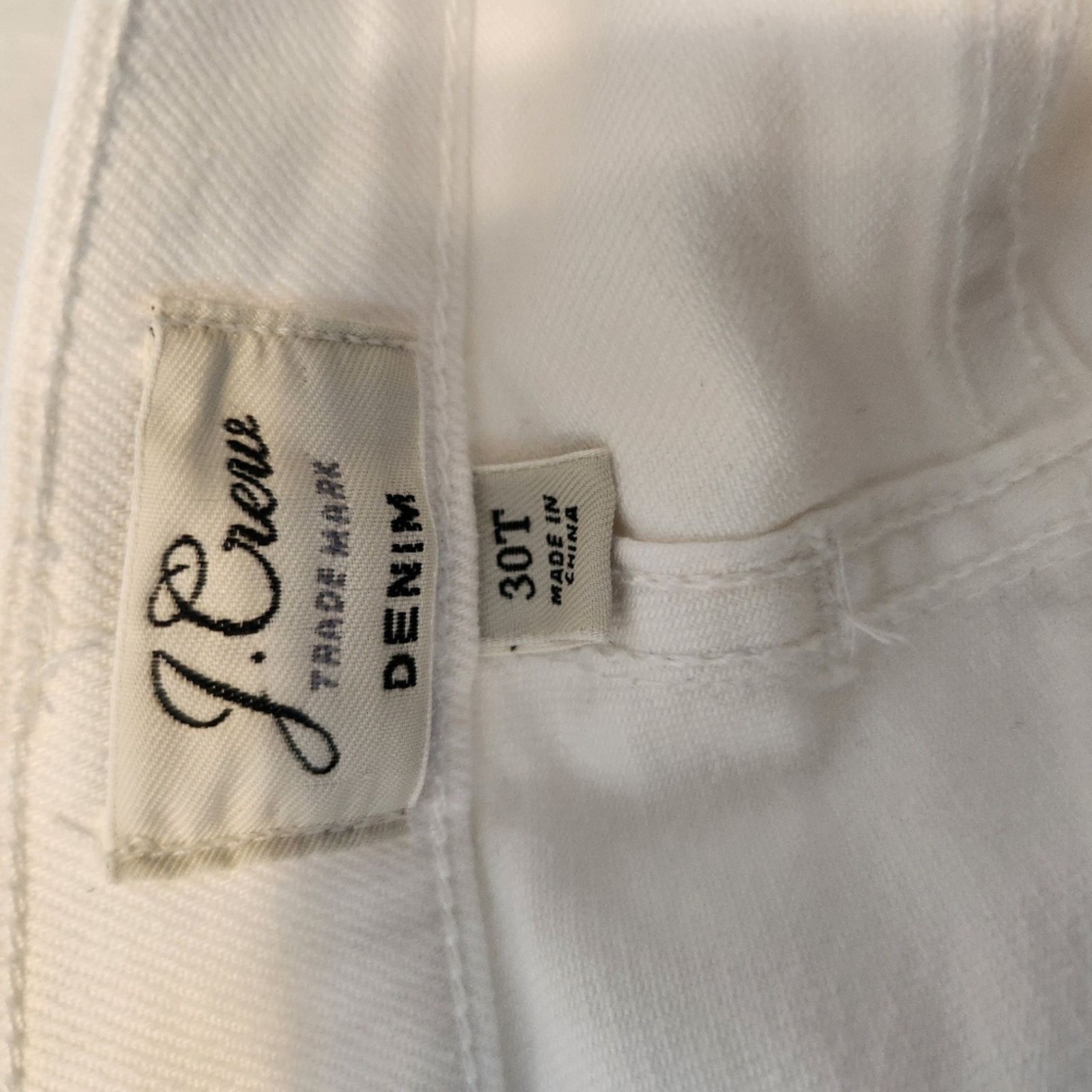J.Crew J. Crew Vintage Crop destroyed Straight Leg Jeans 30Tall Size 30" / US 8 / IT 44 - 8 Thumbnail