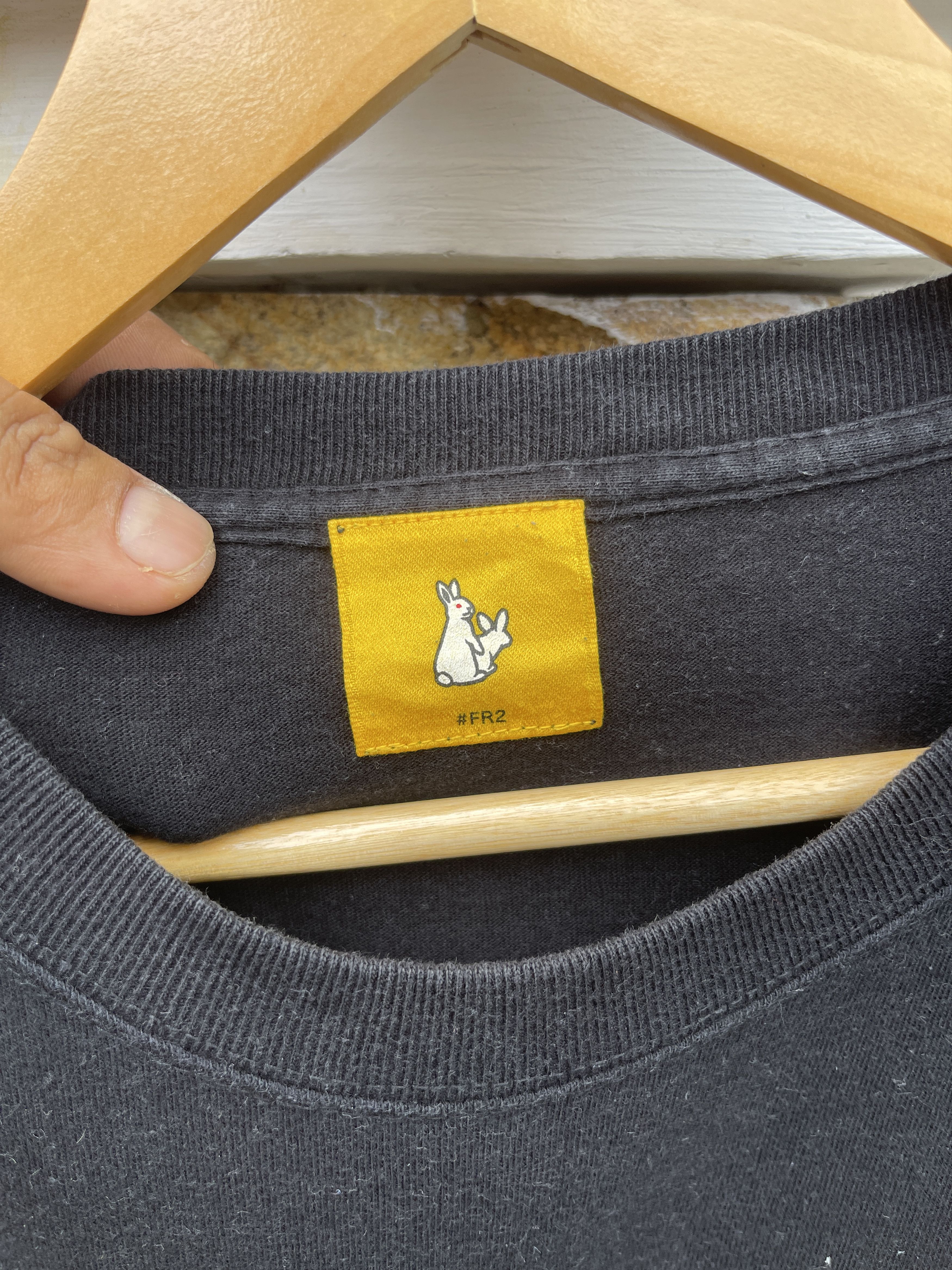 FR2 Last Drop🔥Rare🔥Japanese Fr2 Boobs Vs Butts T-Shirt Size US L / EU 52-54 / 3 - 6 Thumbnail