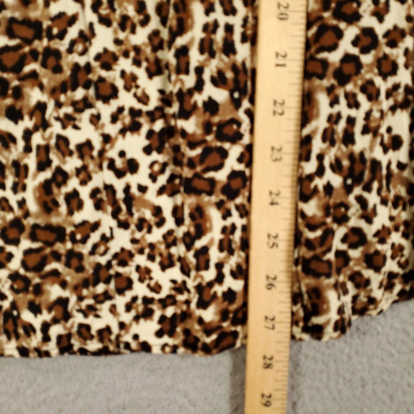 Vintage Womens Leopard Print Tunic Oversize Medium Long Sleeve V-Neck Collared Blouse Casual Shirt Oversized Modern UMGeE Size M / US 6-8 / IT 42-44 - 3 Thumbnail