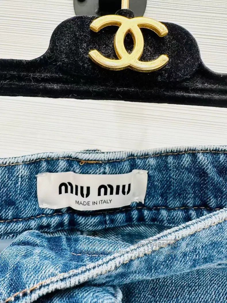 Miu Miu Miu Miu 24 Denim shorts with low waist straps Size 40" / US 18 - 3 Thumbnail