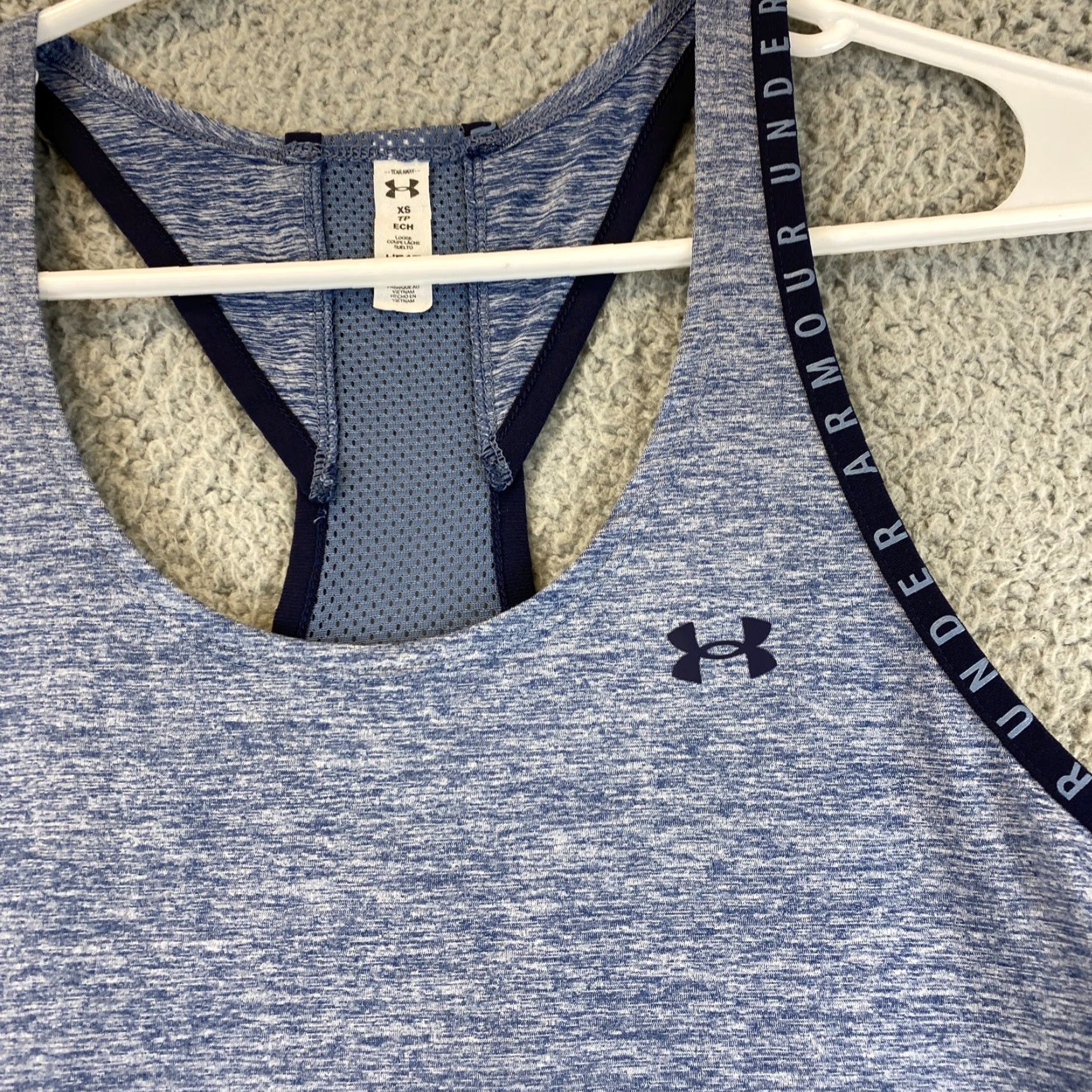 Under Armour Under Armour Tank Top Women Sleeveless Blue XS 51-34 Fits Size XS Size XS / US 0-2 / IT 36-38 - 2 Thumbnail
