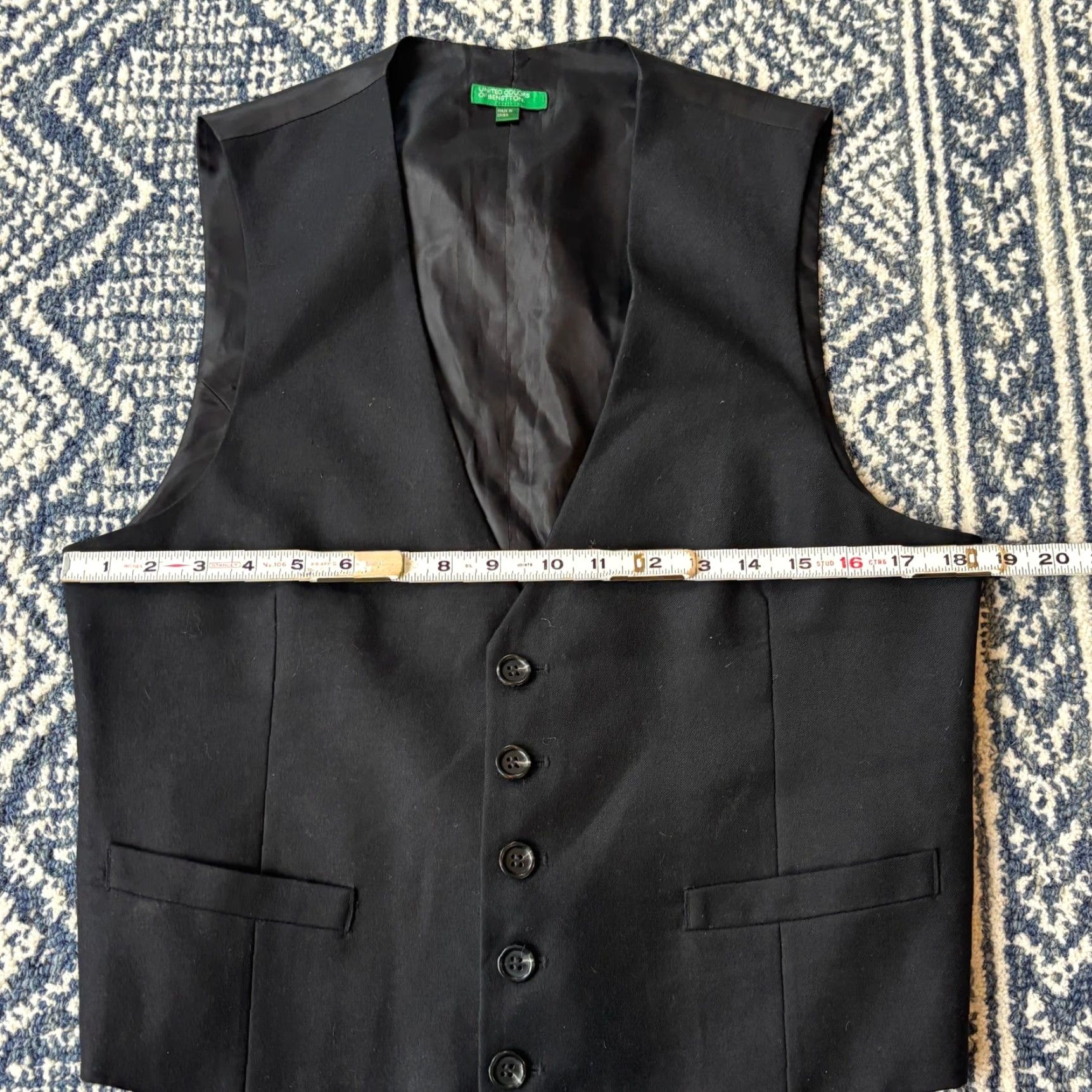 United Colors Of Benetton VEST United Colors of Benetton Mens US38 Black Wool V Neck 5 Button Vest Size US XXS / EU 40 - 3 Thumbnail