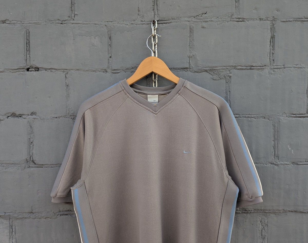 Nike Nike Jersey T-Shirt Embroidered Logo Vintage Grey Blockcore Size US L / EU 52-54 / 3 - 3 Thumbnail
