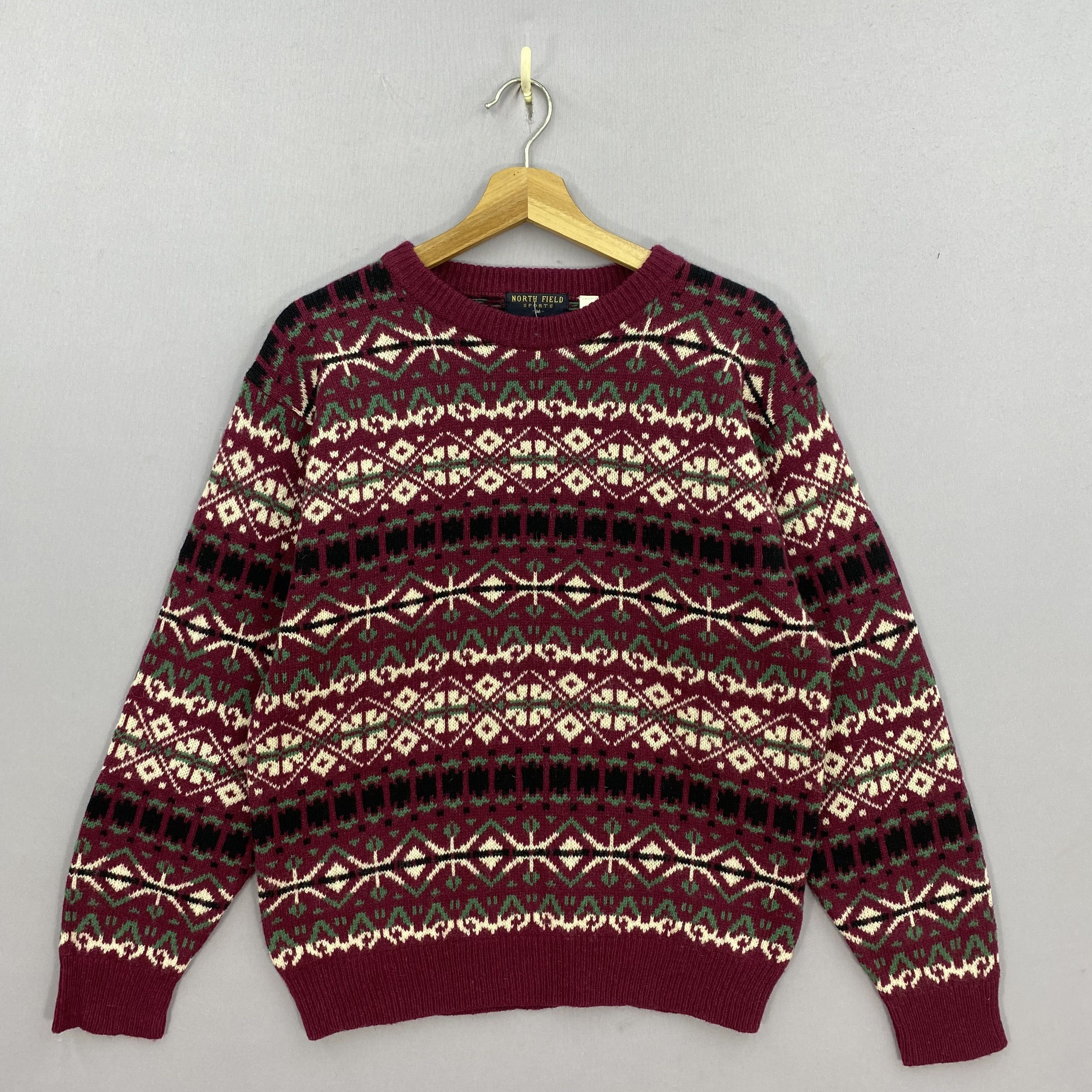 Japanese Brand Vintage North Field Knit Wool Sweater Fair Isle Pullover Size US S / EU 44-46 / 1 - 2 Thumbnail