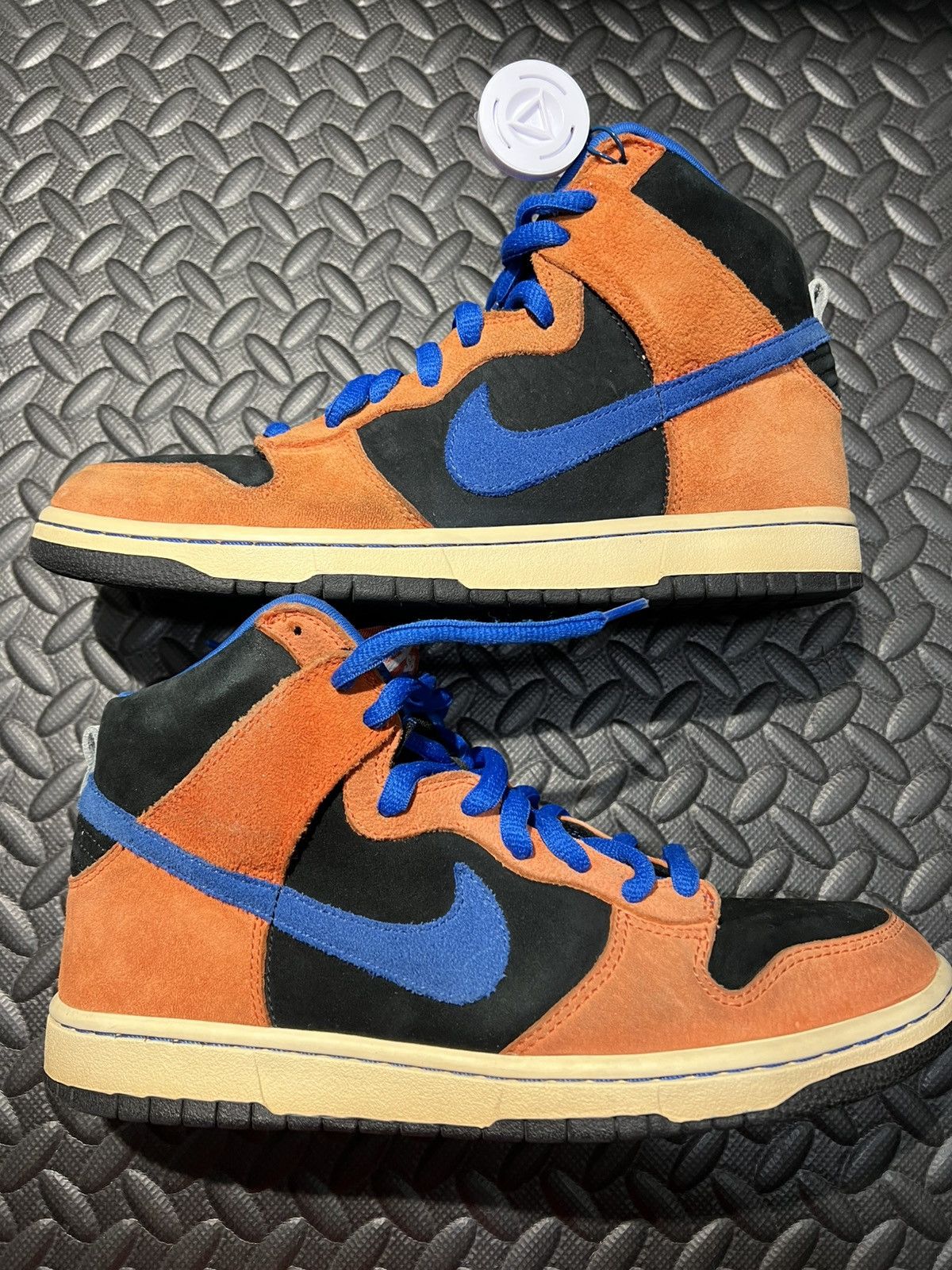 Nike SB Size 9 - Nike SB New York Knicks Size US 9 / EU 42 - 1 Thumbnail