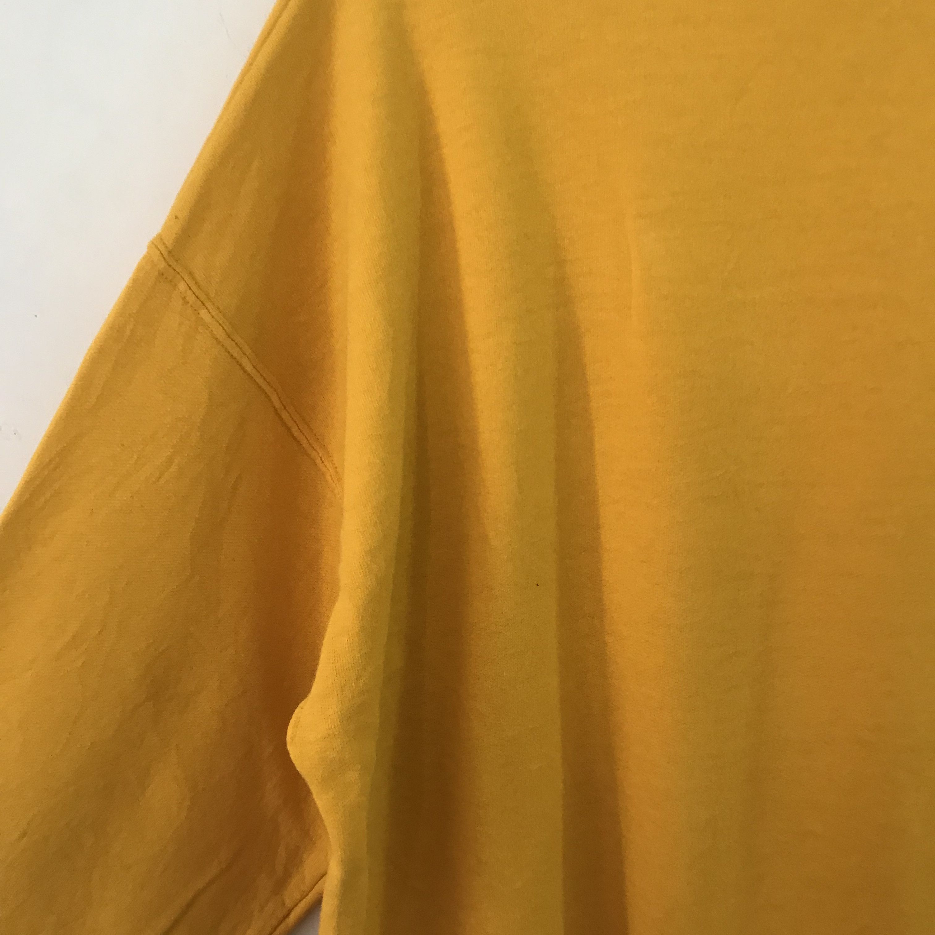 X-LARGE Vintage Y2K Gator Bowl Ncaa Yellow - 11 Size US XL / EU 56 / 4 - 8 Thumbnail