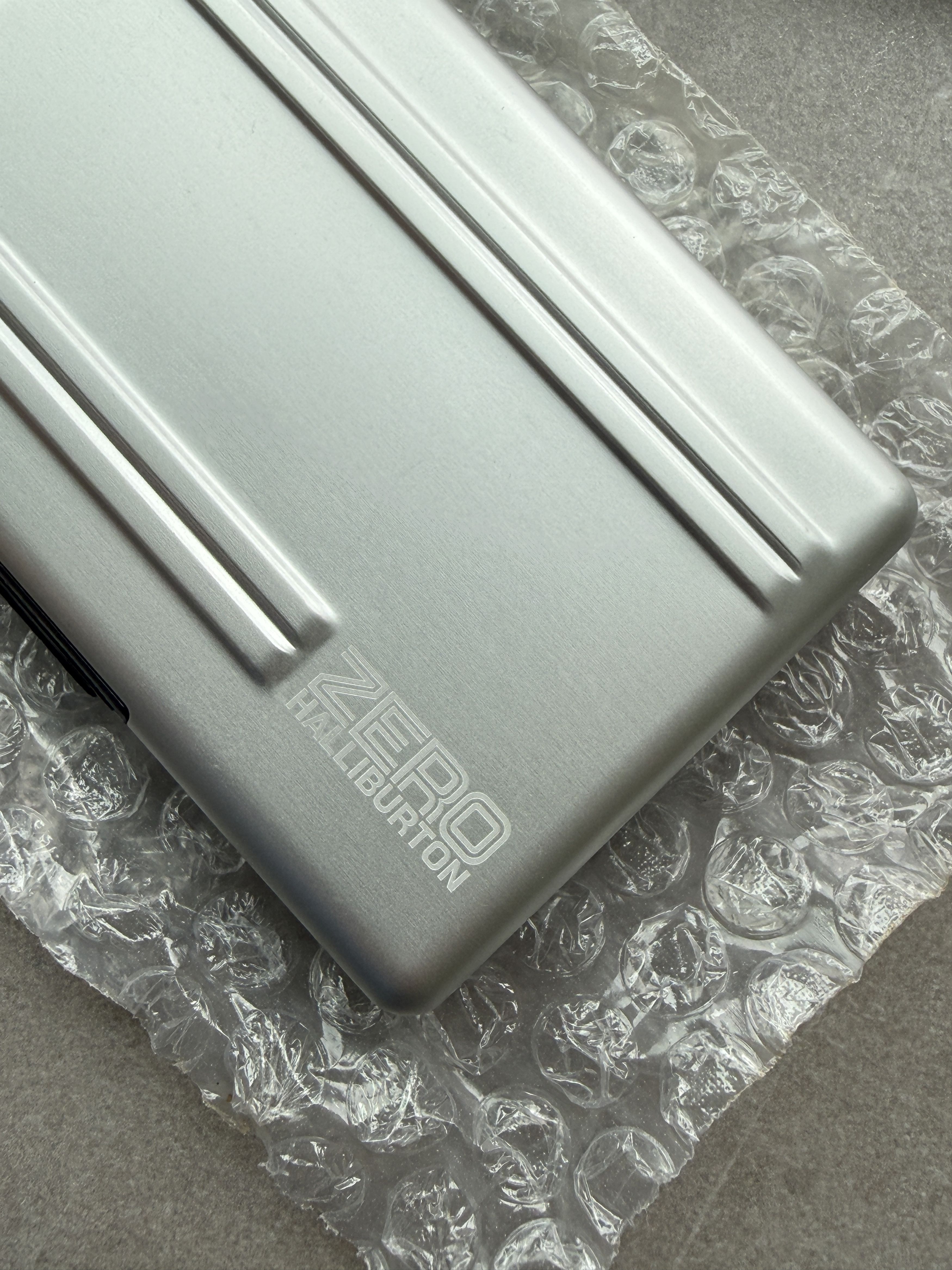 Other Zero Halliburton USA Aluminium Card Holder Cigarette Box Size ONE SIZE - 9 Thumbnail