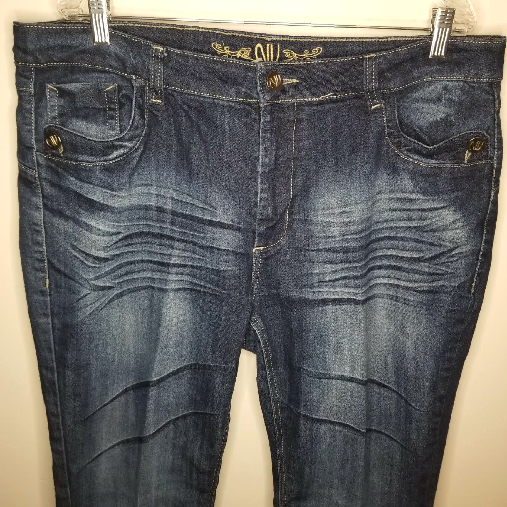 Vintage NV Jeans Womens 18 Plus Size Blue Small Tear Near Pocket Womens Size 40" / US 18 - 2 Thumbnail