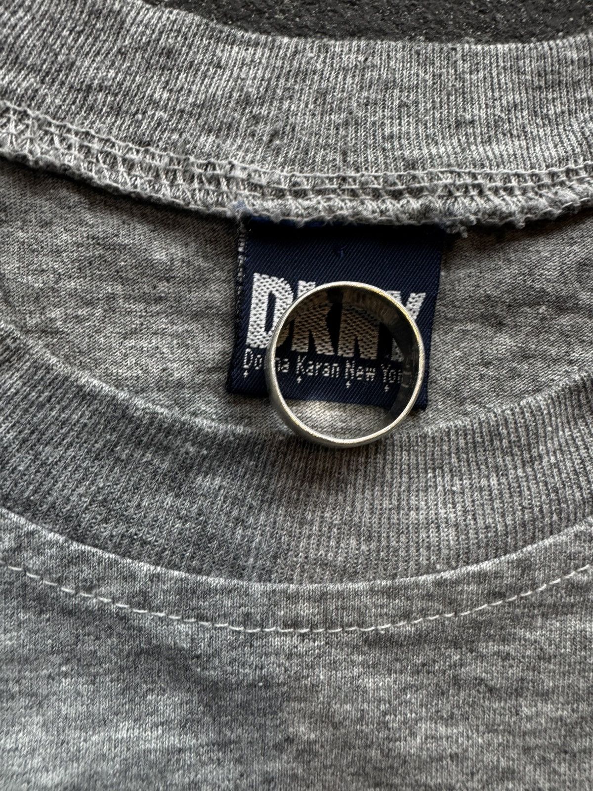 DKNY VINTAGE DKNY TEE Size US L / EU 52-54 / 3 - 4 Thumbnail
