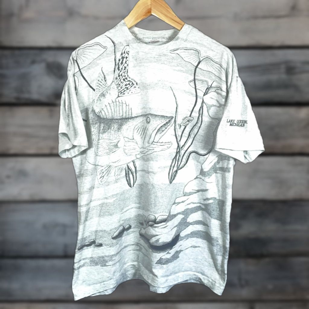 VINTAGE Fruit of the Loom T-Shirt Gray 2XL Adult 2XL 90s Scenic Fish Graphic Print Mens