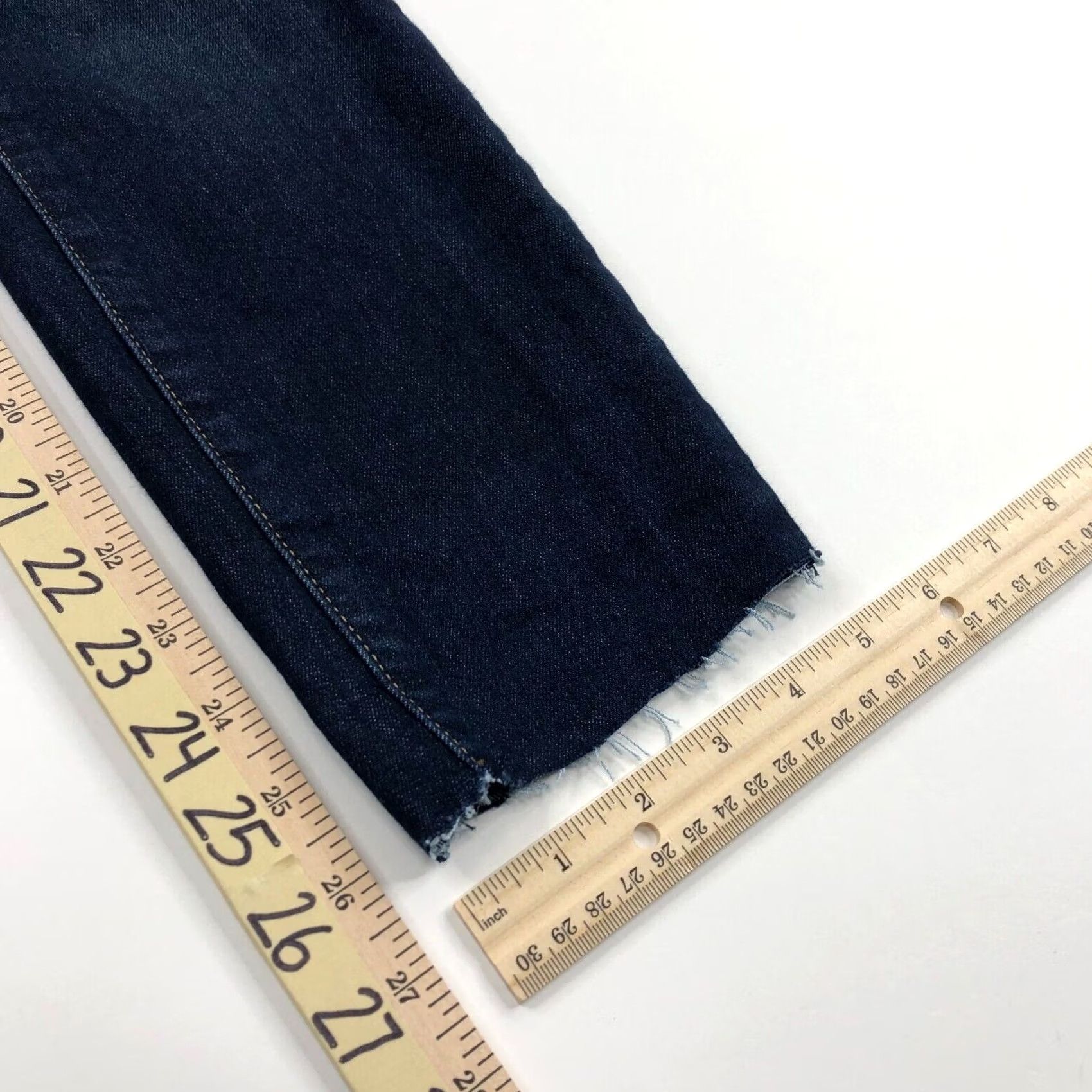 Athleta VINTAGE Athleta Sculptek 4T TALL Jeans Mid Rise Stretch Denim Raw Hem Skinny 28W 26L 5-Pocket Womens Girls Mens Size 27" / US 4 / IT 40 - 4 Thumbnail