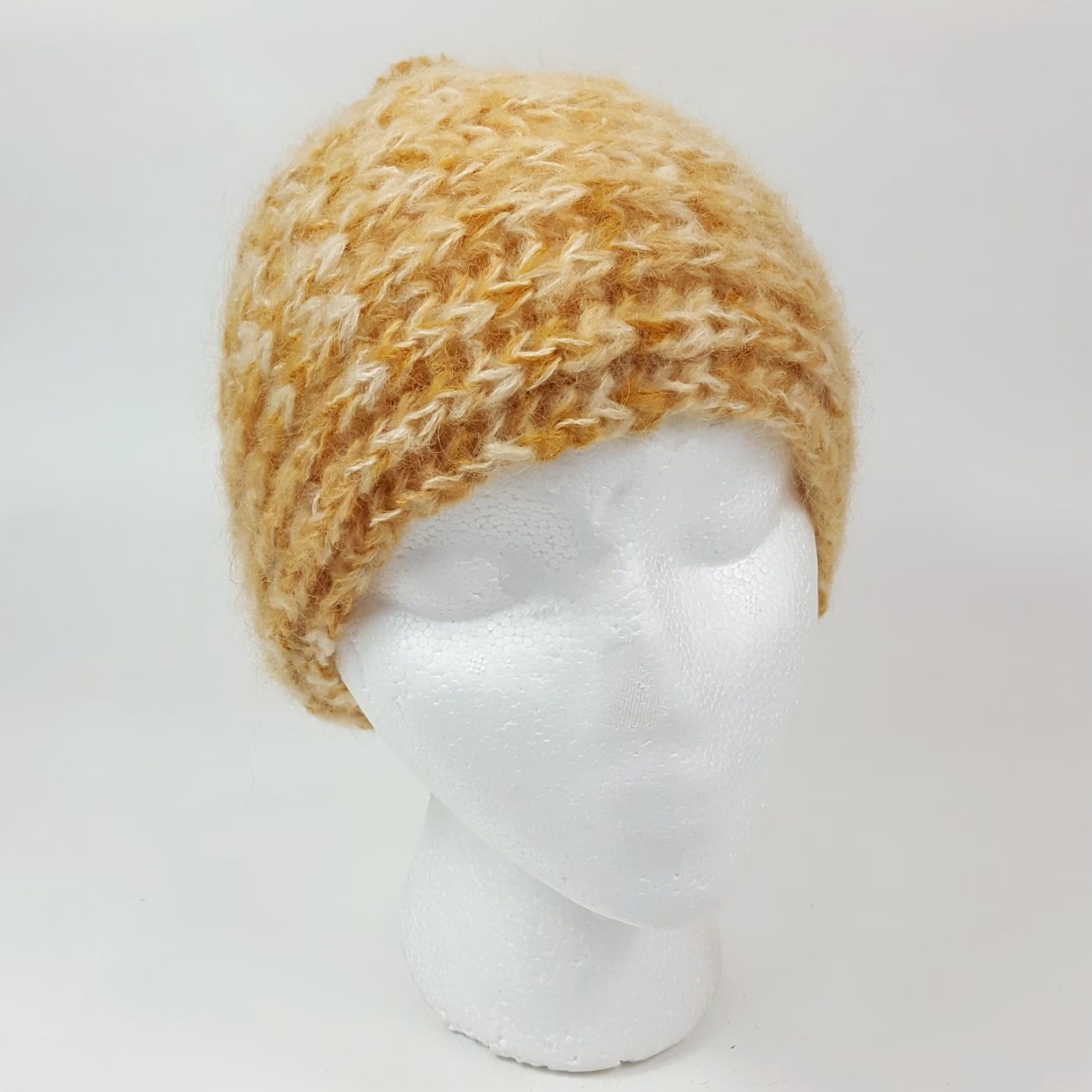 Vintage VINTAGE Bula Beanie Wool Knit Hat OSFA Unisex Adults Yellow 90s Winter Cap Handmade Italy Size ONE SIZE - 5 Thumbnail