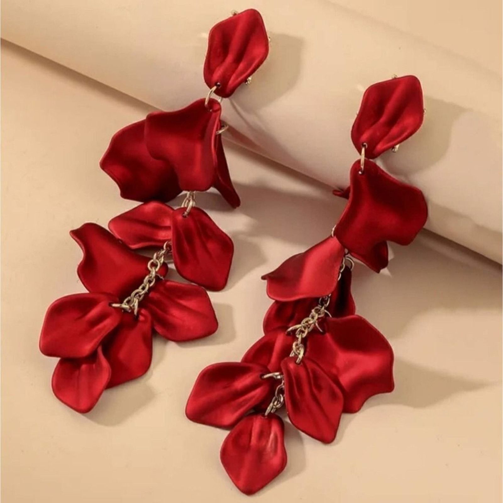 The Unbranded Brand Rose Petal Long Earrings Red Color Size ONE SIZE - 8 Thumbnail