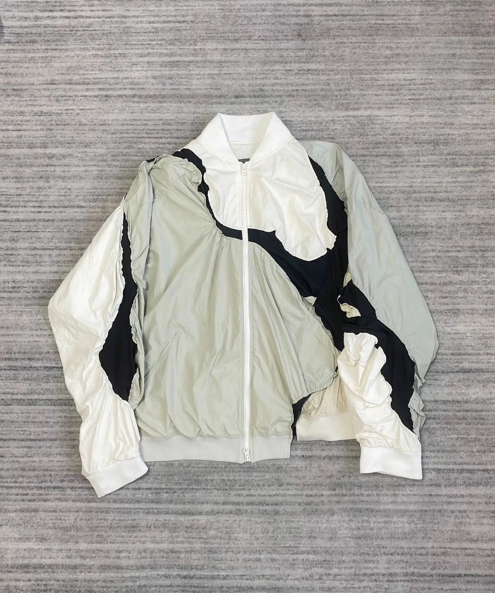 POST ARCHIVE FACTION (PAF) irregular deconstructed jacket from Post Archive Faction. Size US M / EU 48-50 / 2 - 1 Thumbnail