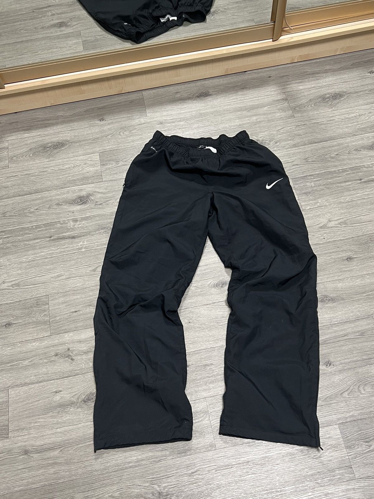 Vintage Nike dri-fit vintage track pants size L Size US 34 / EU 50 - 1 Thumbnail