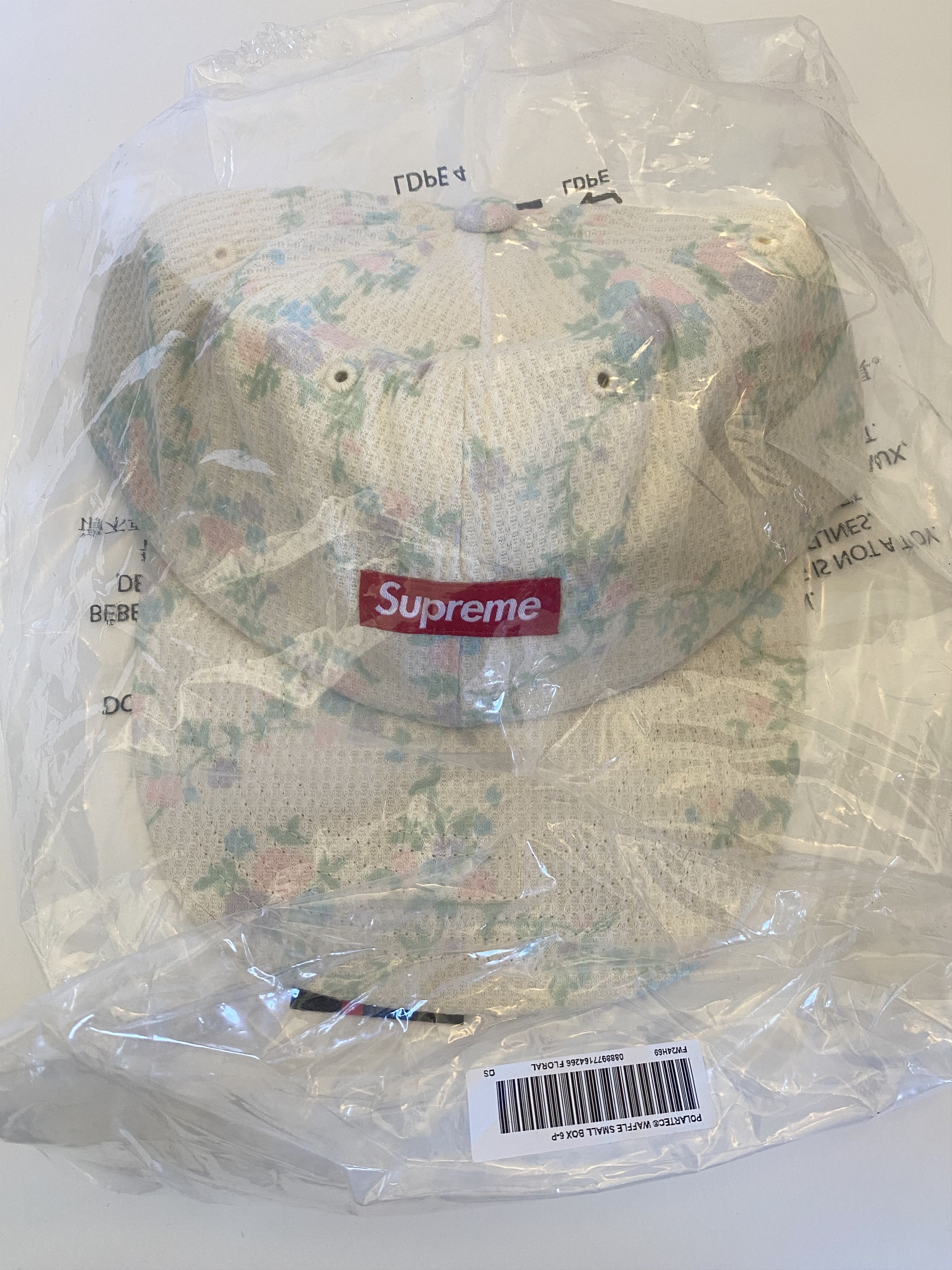 Supreme Polartec Waffle Small Box 6-Panel Size ONE SIZE - 1 Thumbnail