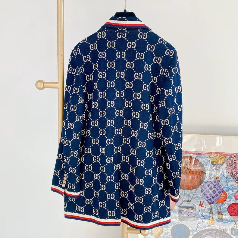 Gucci Gucci Old flower suit Size M / US 6-8 / IT 42-44 - 2 Thumbnail
