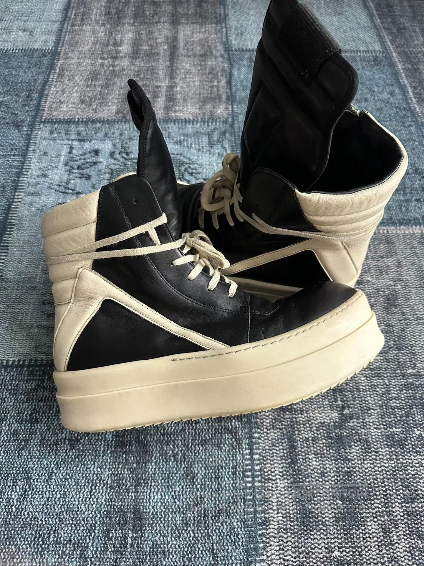 Rick Owens Rick Owens Thick Sole Inverted Triangle. Size US 11 / EU 44 - 4 Thumbnail