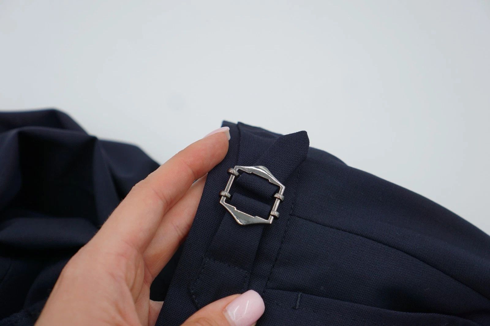 Suitsupply Men Suitsupply Pants Navy Blue Wool Traveller 106 UK/US46L Size 46L - 4 Thumbnail