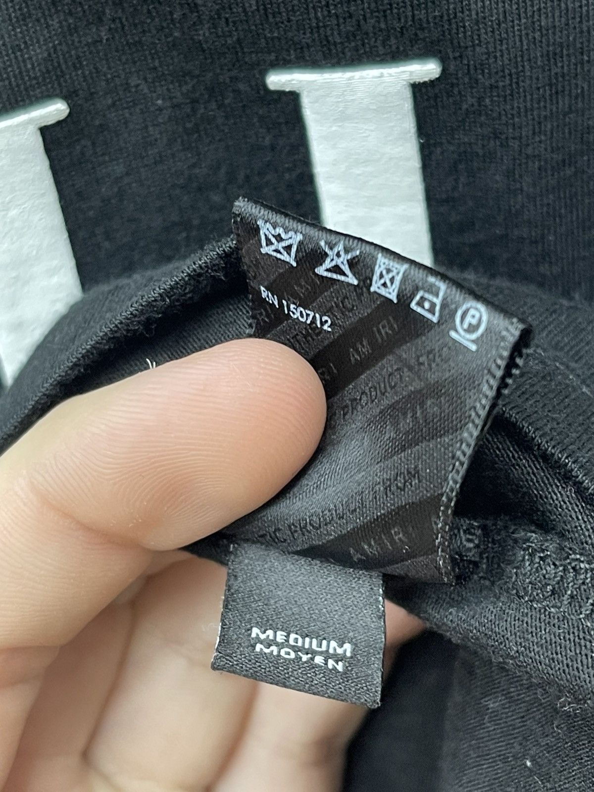 Jordan Brand Size M - Amiri Tee Black Core Logo Very Clean! Size M / US 6-8 / IT 42-44 - 8 Thumbnail