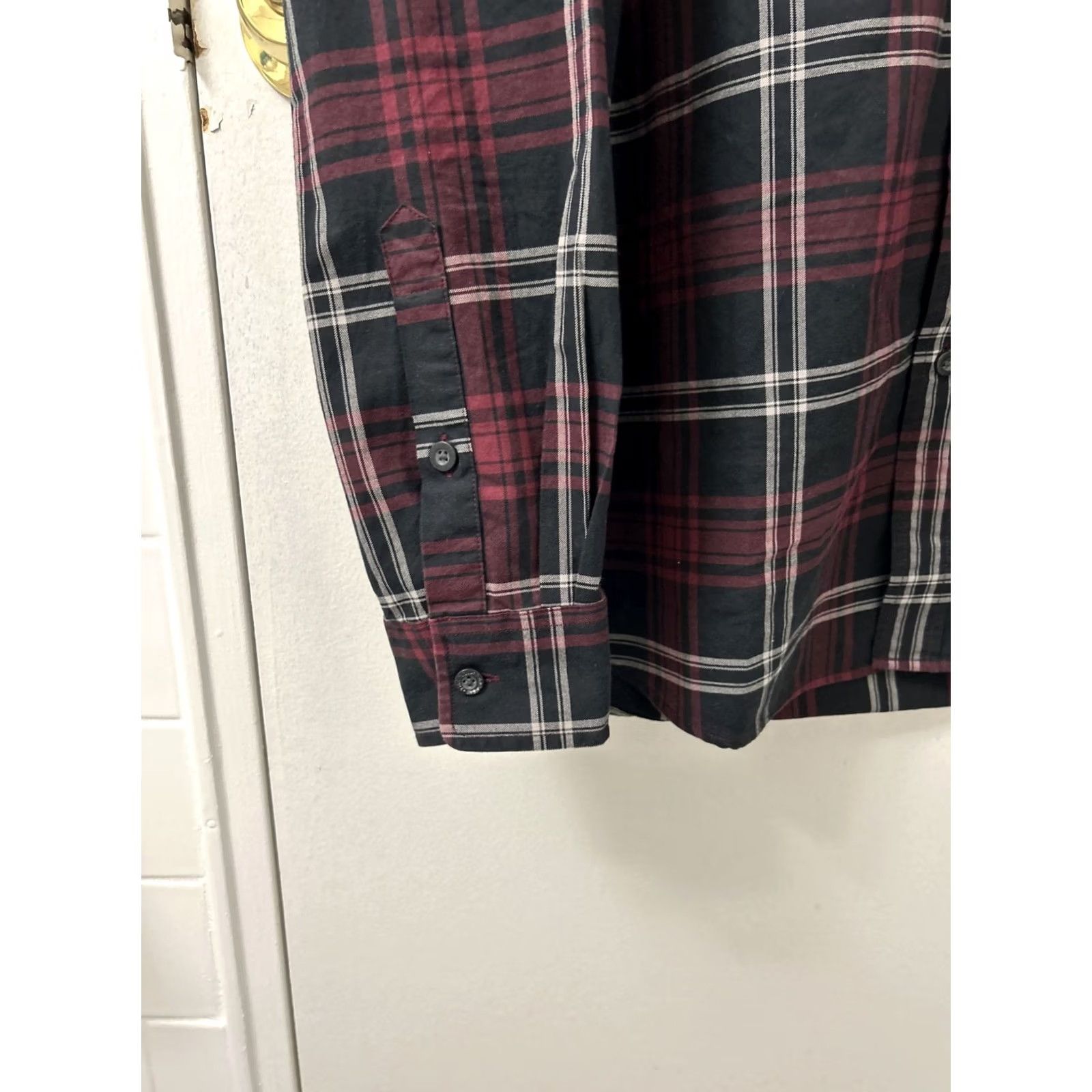 Orvis Orvis Flannel Shirt Mens L Black Red Classic Collection Plaid Button Down L/S Size US L / EU 52-54 / 3 - 6 Thumbnail