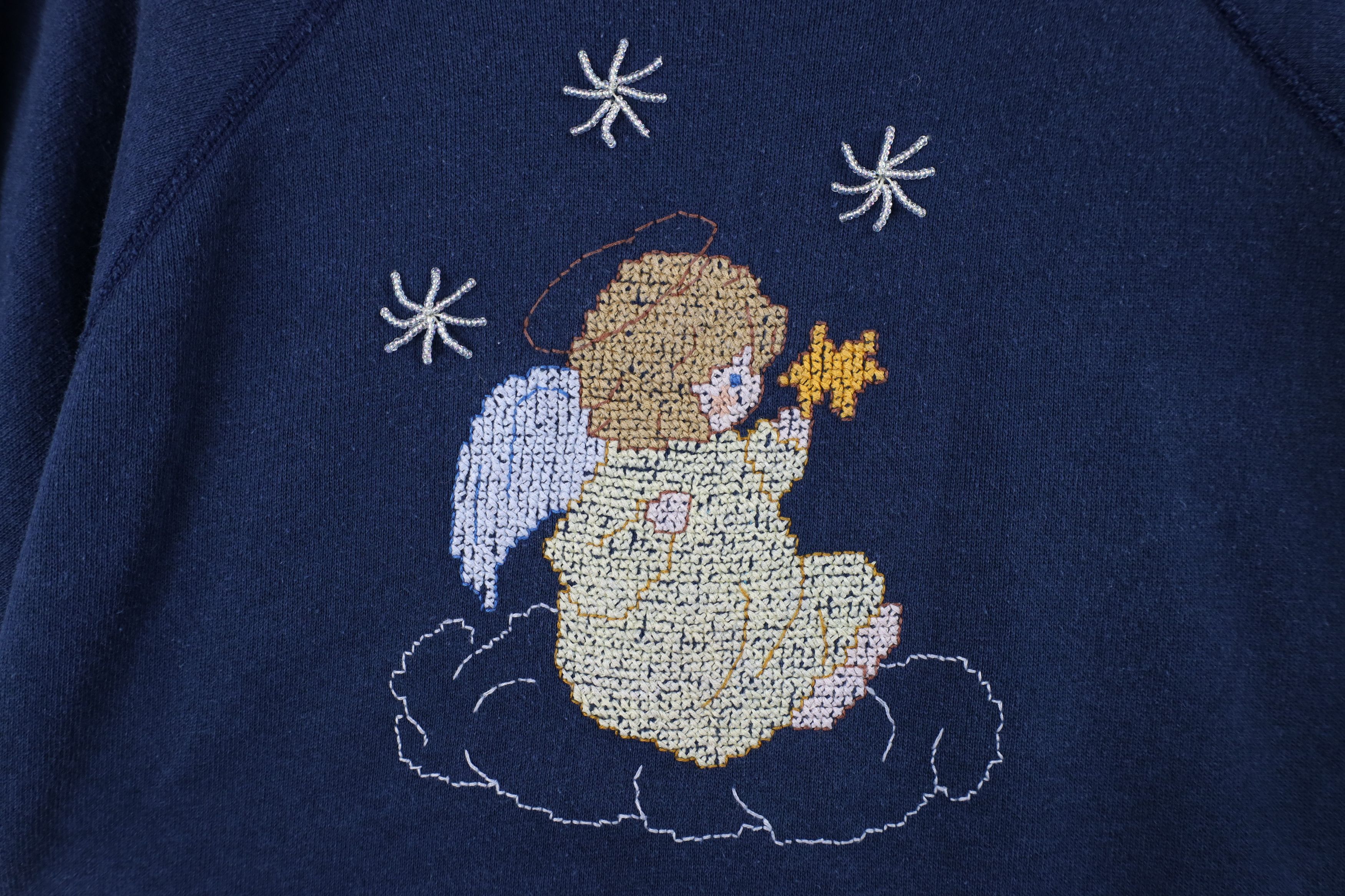 Vintage Vintage 90s Streetwear Beaded Angel Sweatshirt USA Size XL / US 12-14 / IT 48-50 - 4 Thumbnail