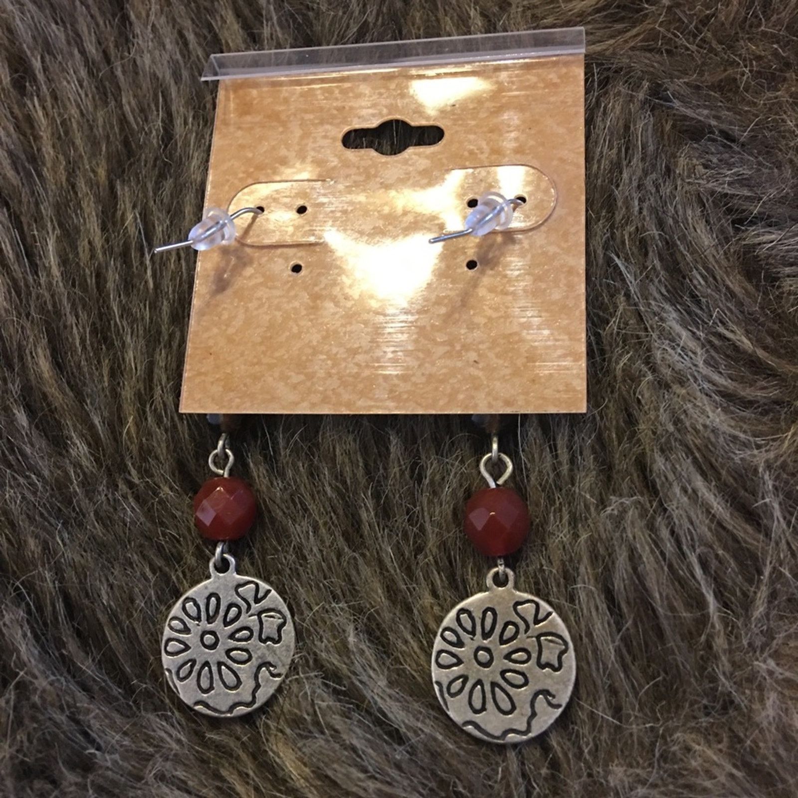 Jewelry Flower medallion faceted glass bead dangle earring Size ONE SIZE - 4 Thumbnail