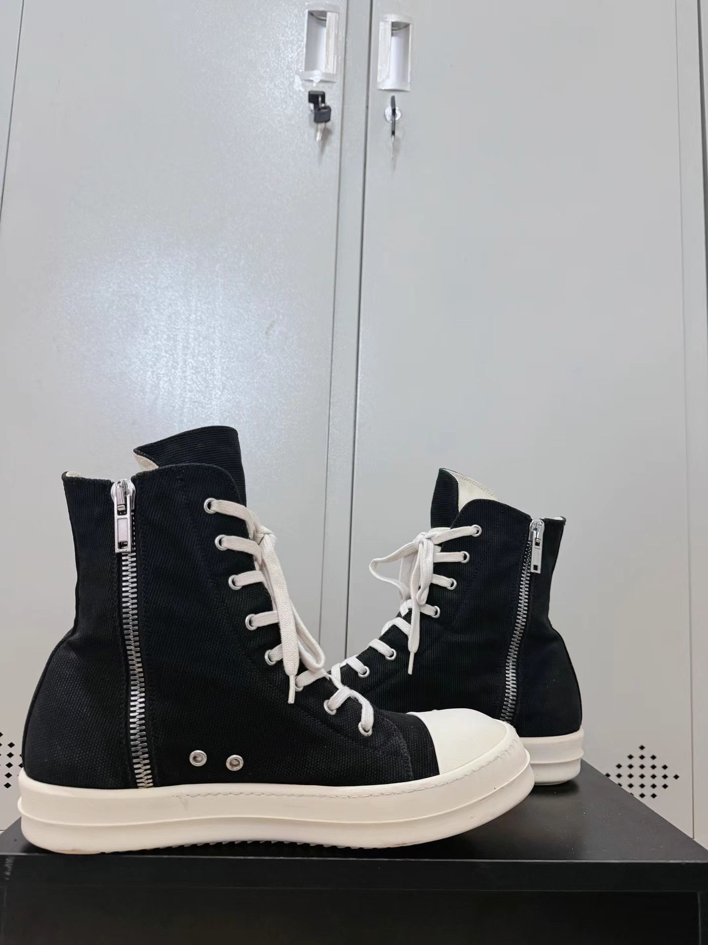 Rick Owens Rick Owens Drkshdw Converse high-top sneakers Size US 10.5 / EU 43-44 - 6 Thumbnail