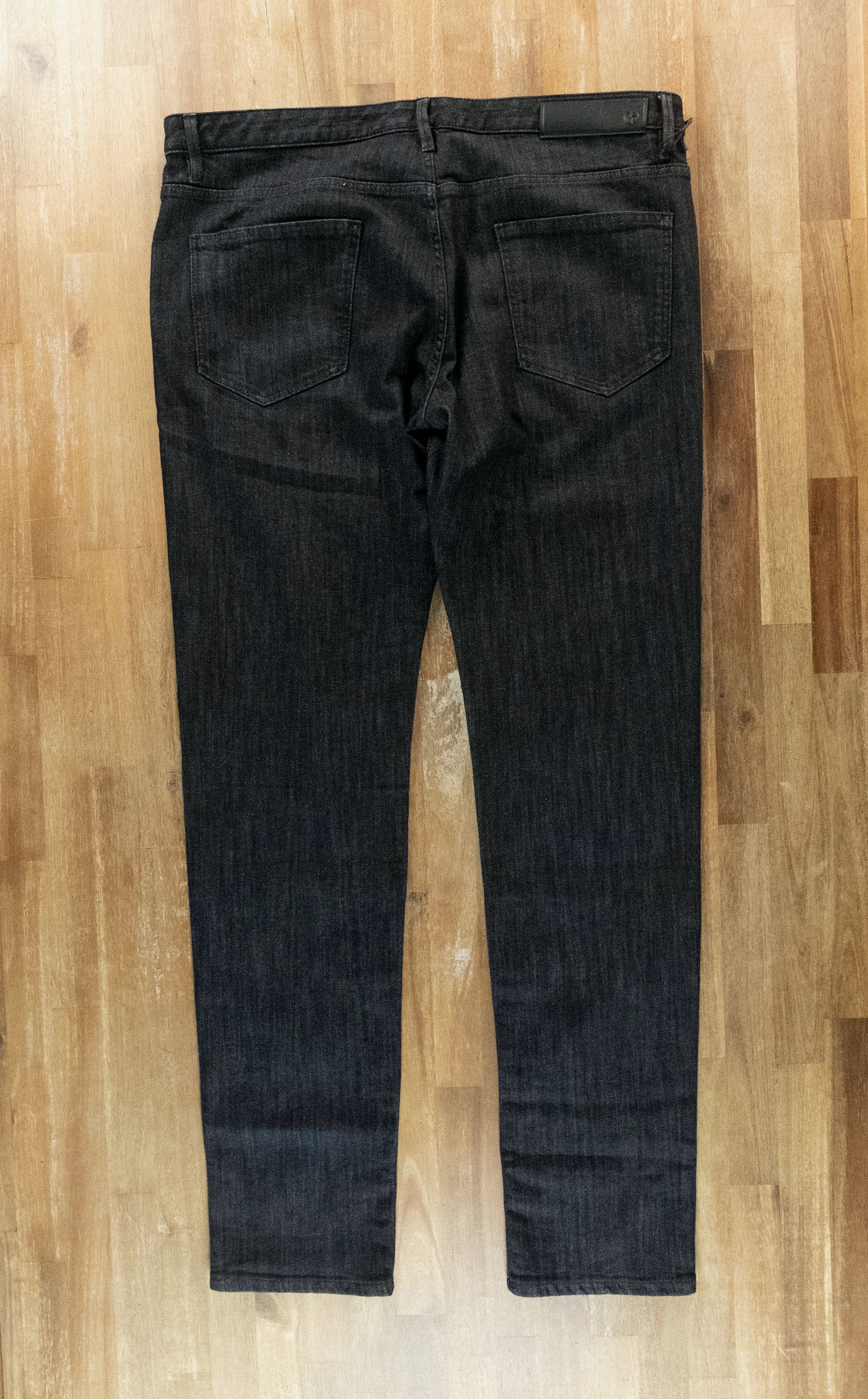 Giorgio Armani GIORGIO ARMANI mainline dark gray jeans Size 36 Size US 36 / EU 52 - 11 Thumbnail