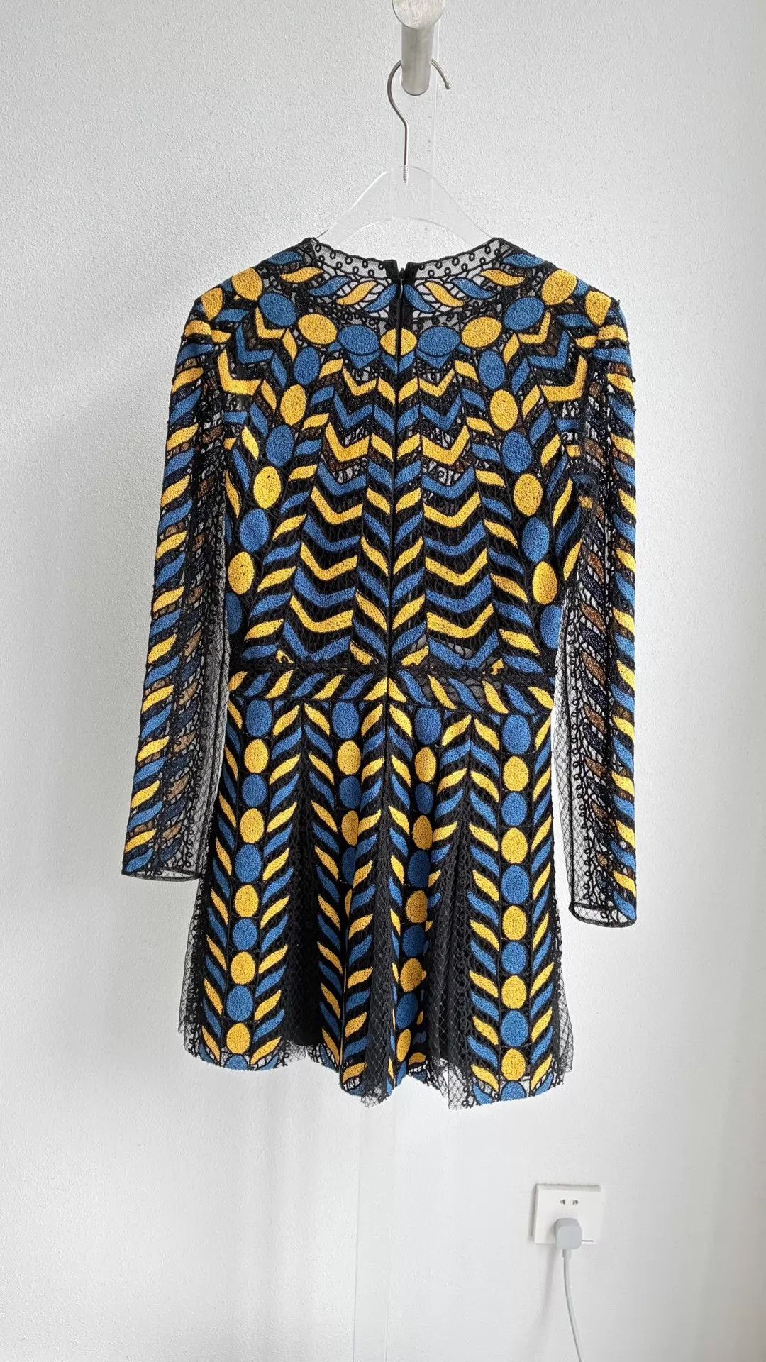 Valentino Valentino Color Blocked Nylon 100% Dress w/ Lace Women's 38 Size XS / US 0-2 / IT 36-38 - 2 Thumbnail