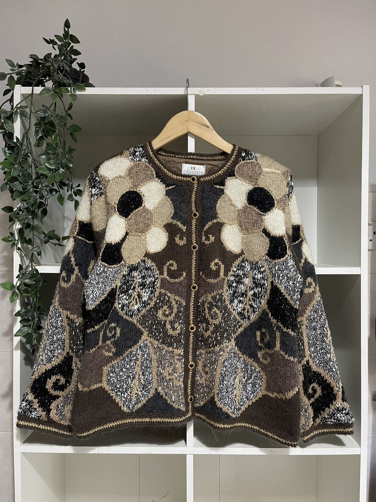Japanese Brand Vintage Mohair Jacket Nice Design Croptop Size M / US 6-8 / IT 42-44 - 1 Thumbnail