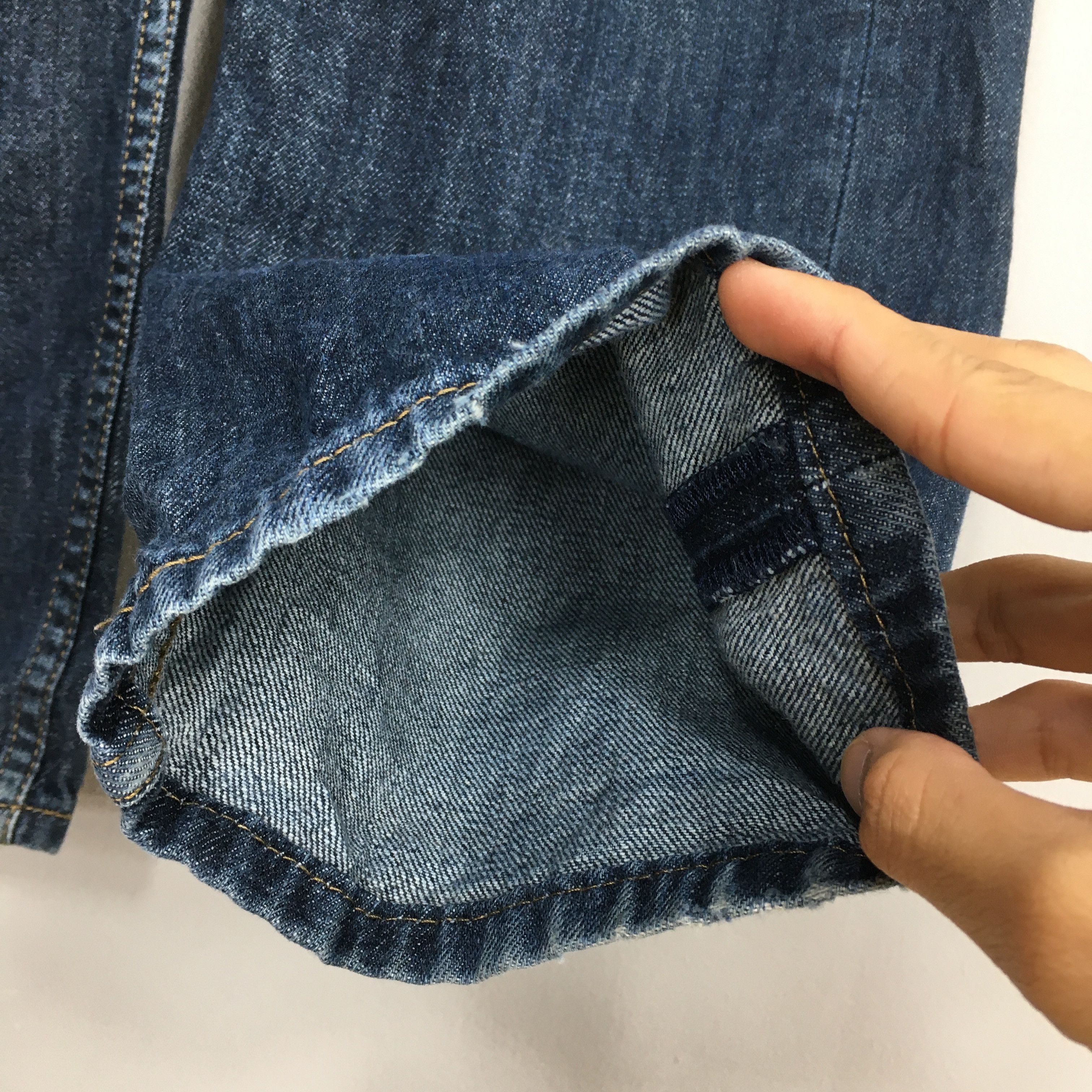 Levi's Size 34x30 Vintage Levi's 514 Straight Light Washed S211 Size US 34 / EU 50 - 12 Thumbnail